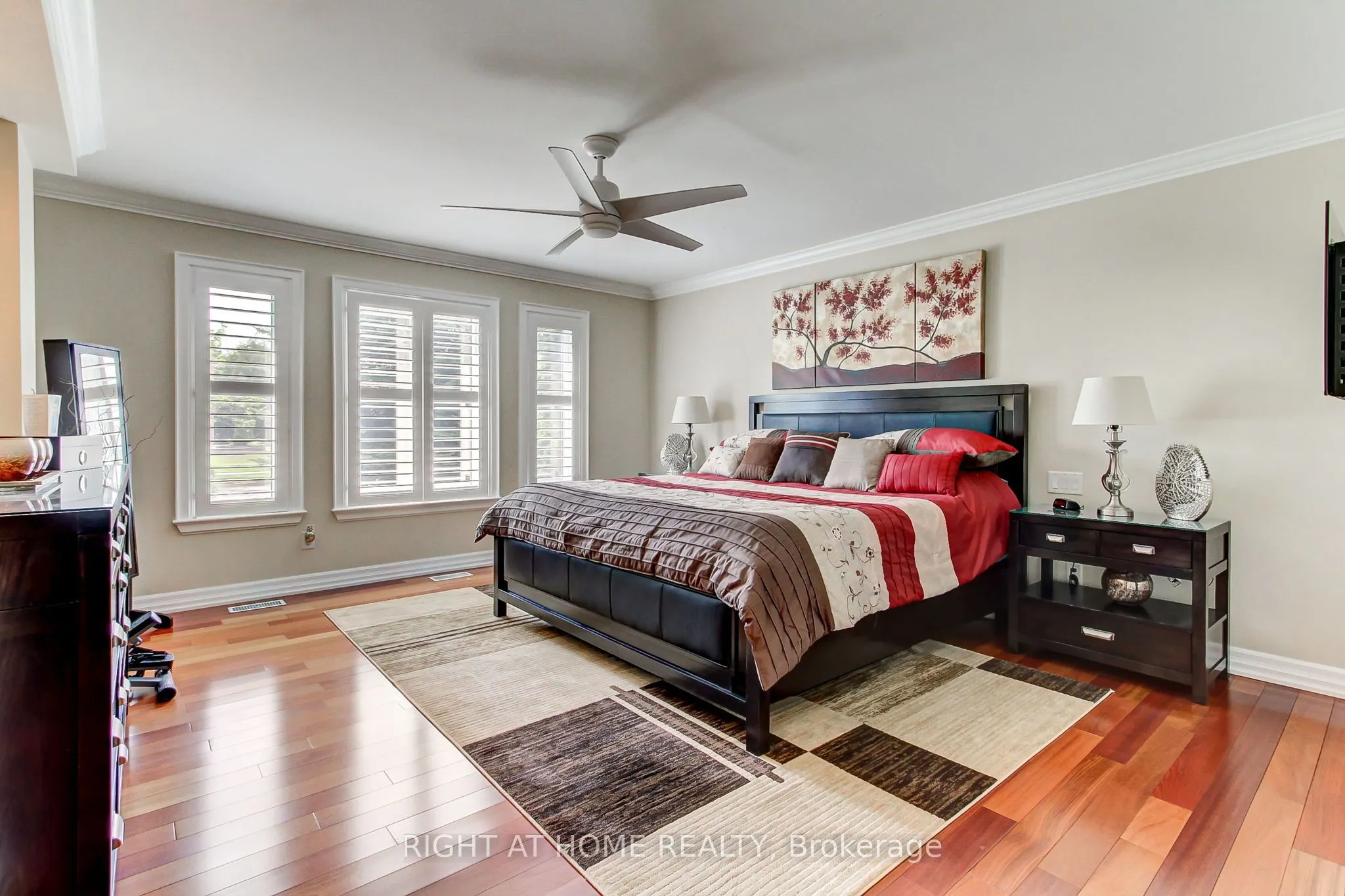 2706 Shering Crescent