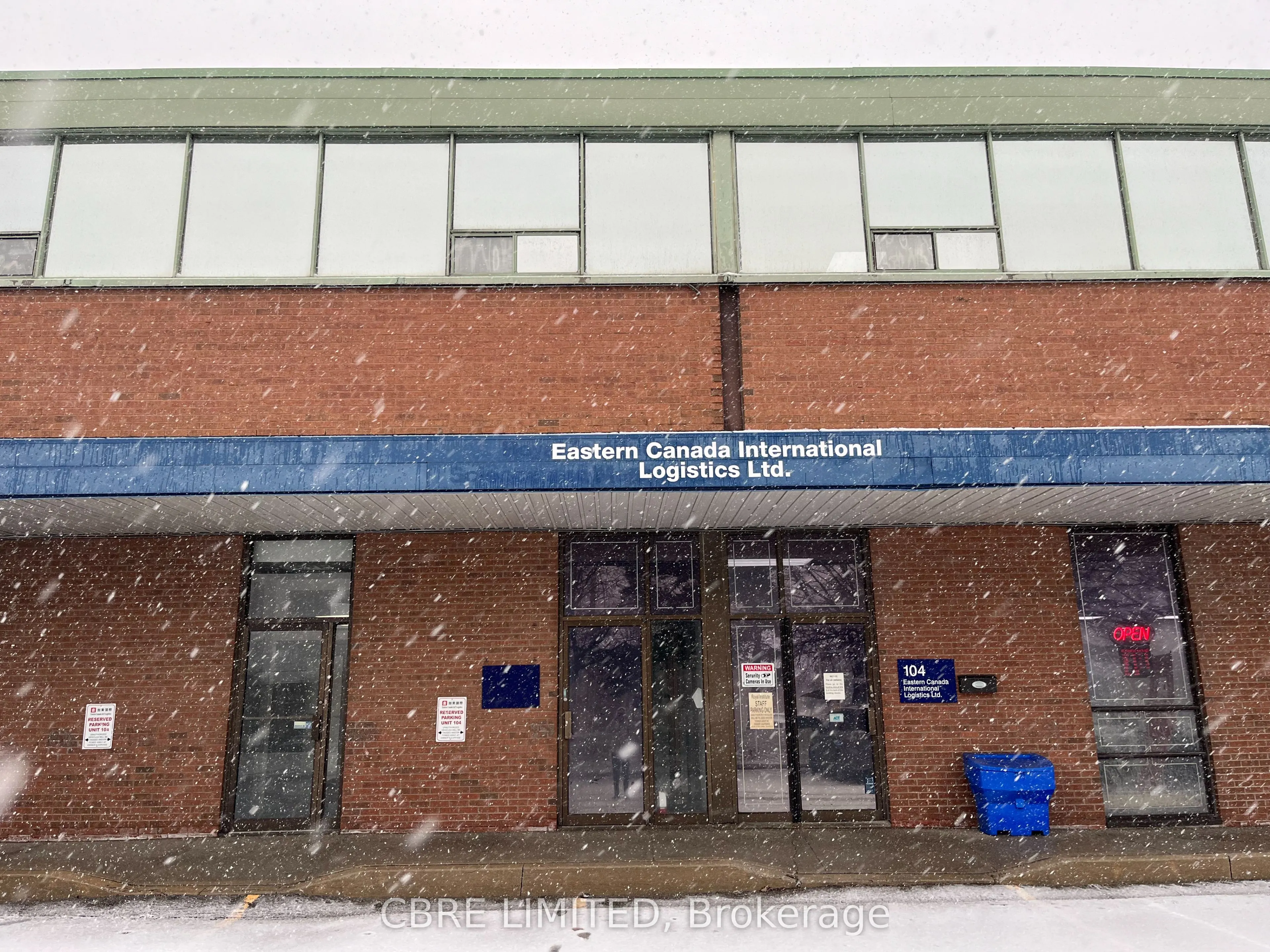 100 Steelcase Road E, #Unit 201