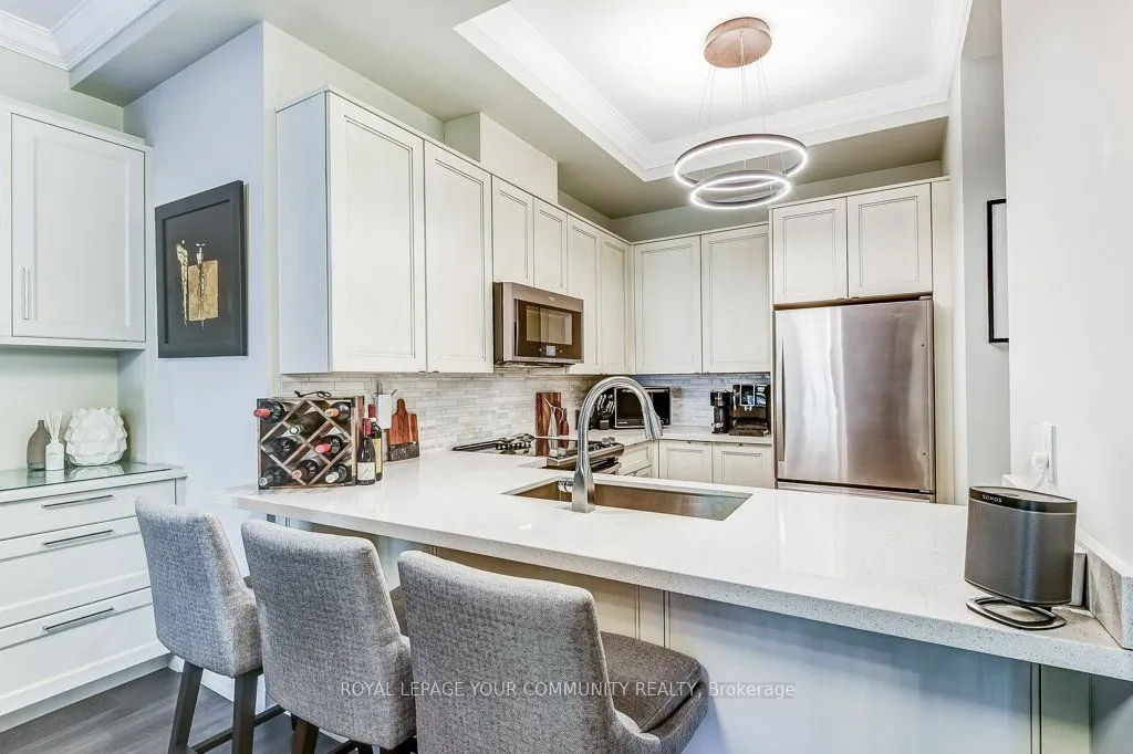 25 Baker Hill Boulevard, #105