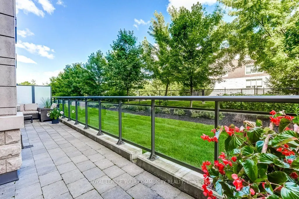 25 Baker Hill Boulevard, #105