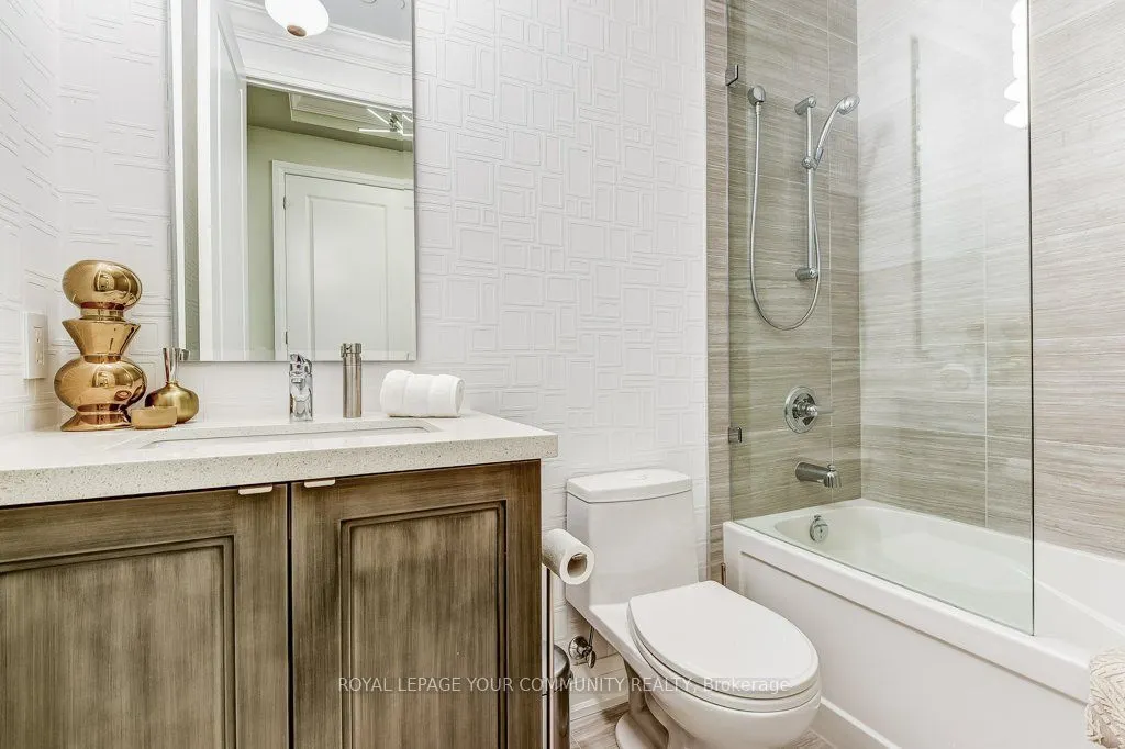 25 Baker Hill Boulevard, #105