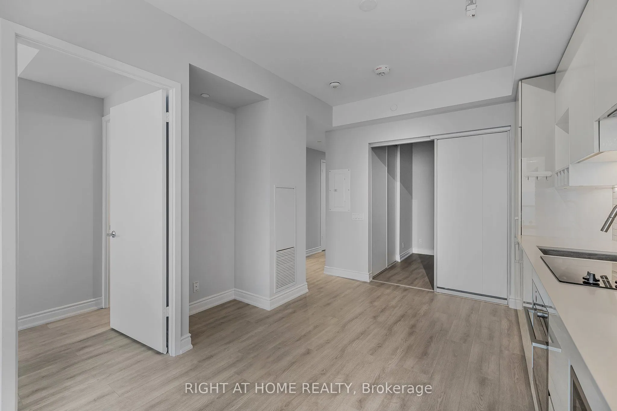 5 Buttermill Avenue, #3108