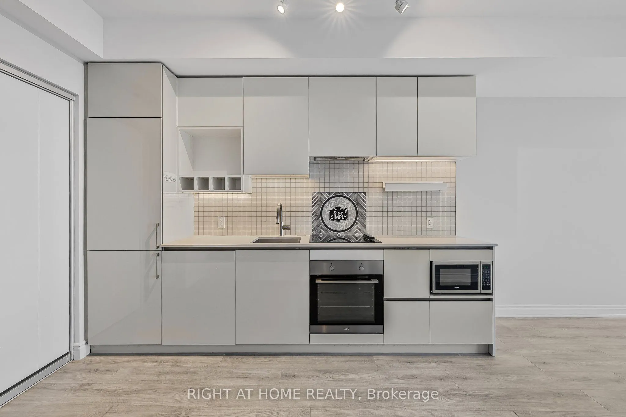 5 Buttermill Avenue, #3108