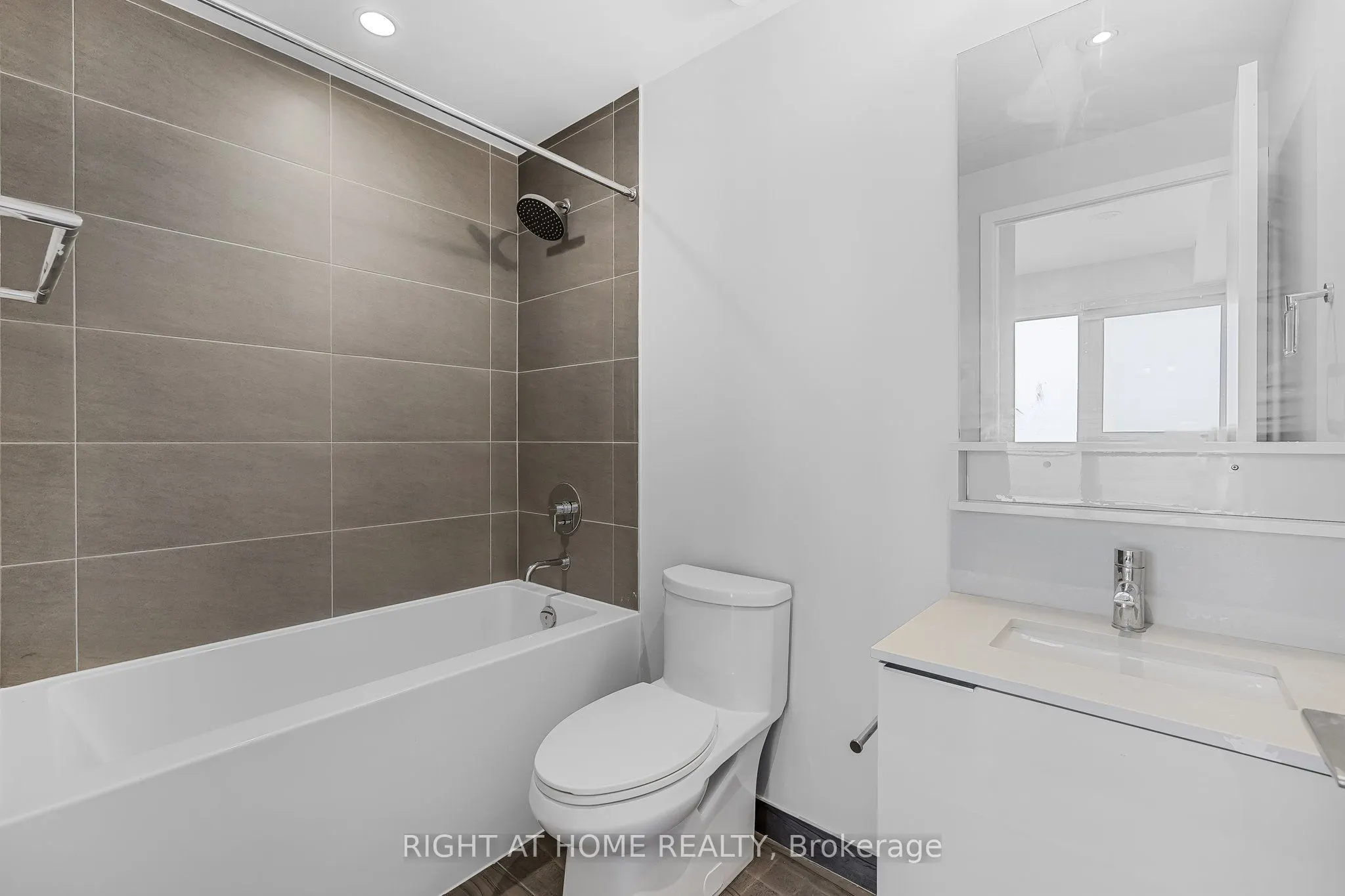 5 Buttermill Avenue, #3108
