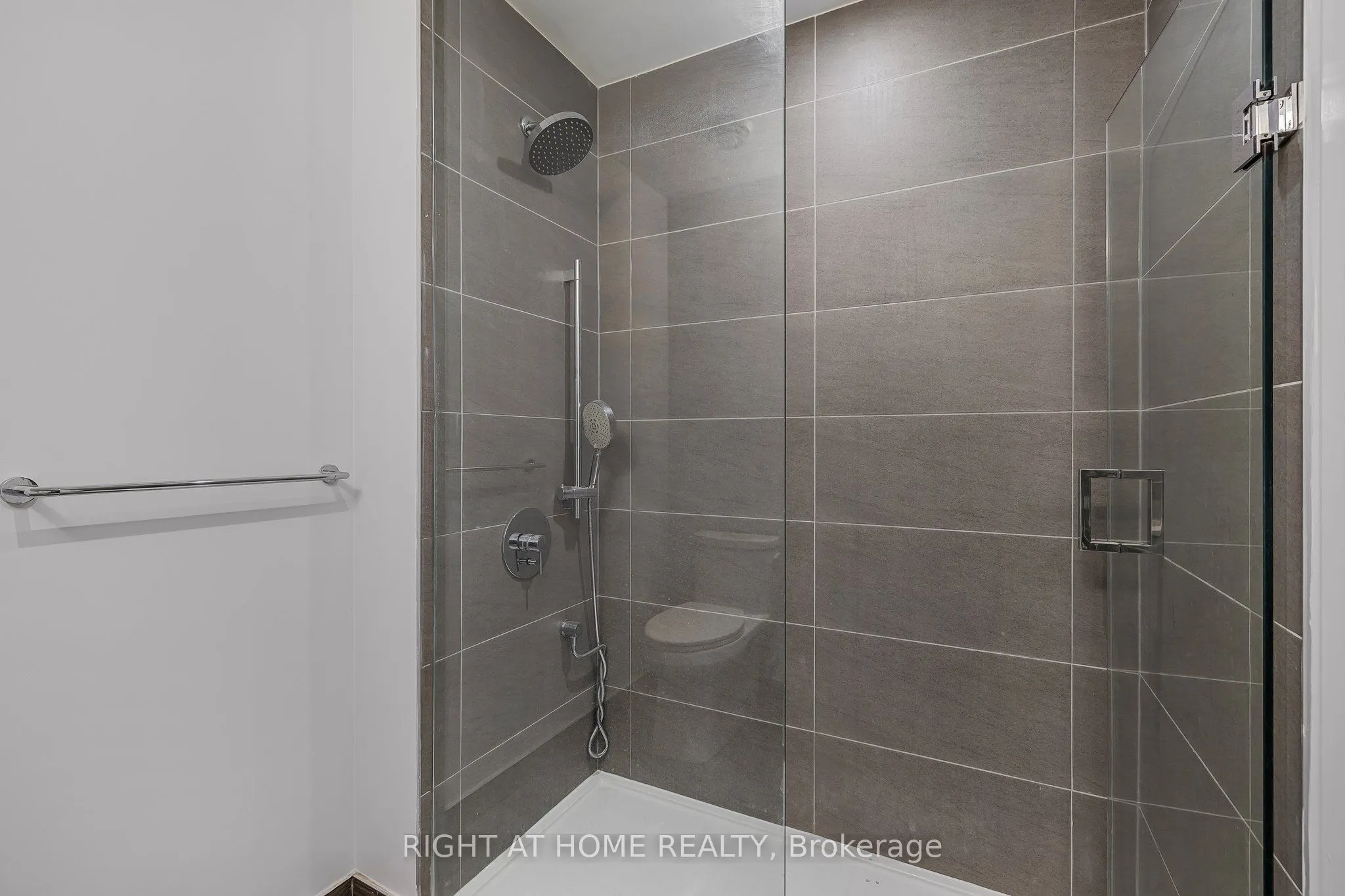 5 Buttermill Avenue, #3108