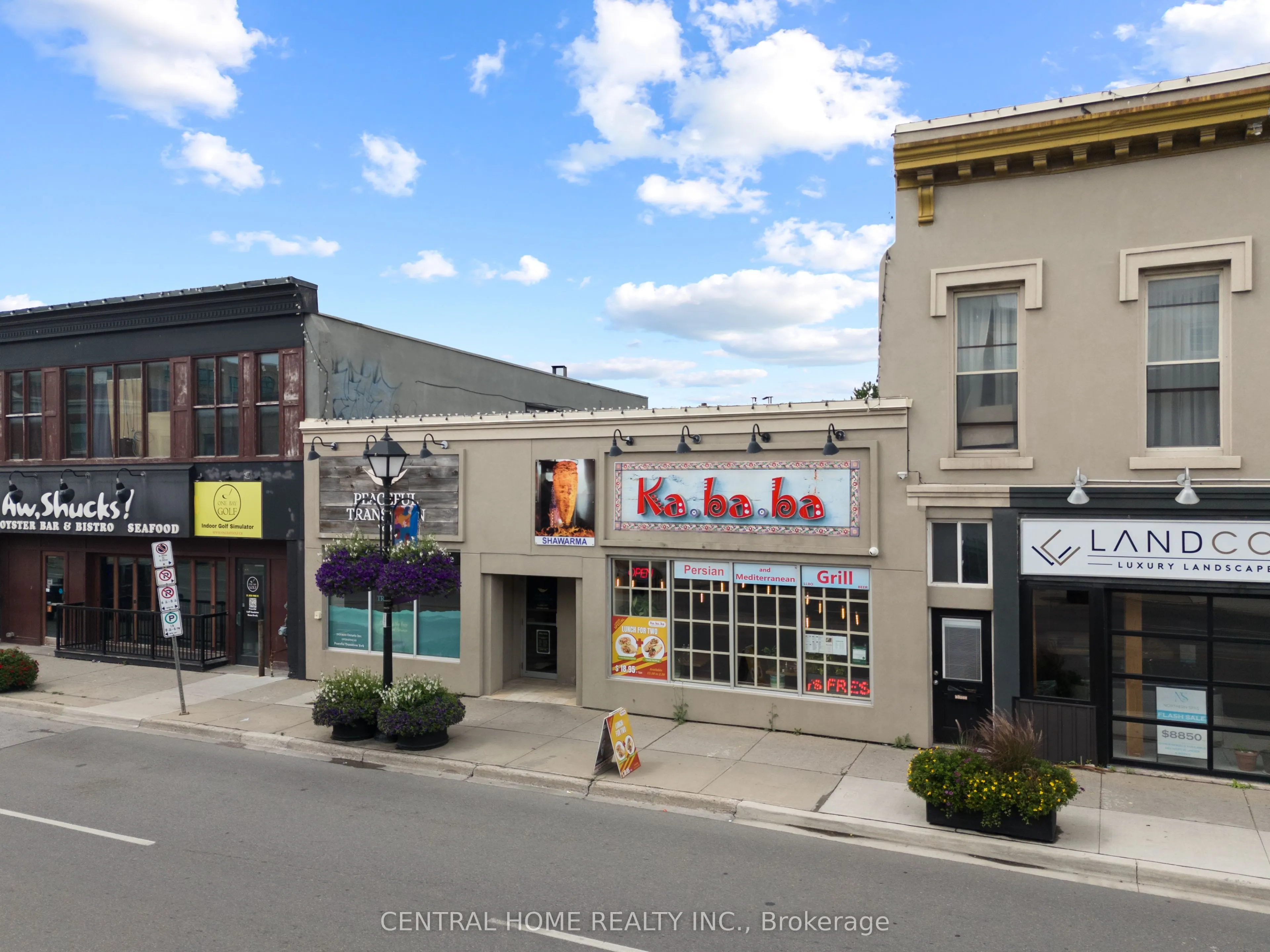 15236 Yonge Street, #01