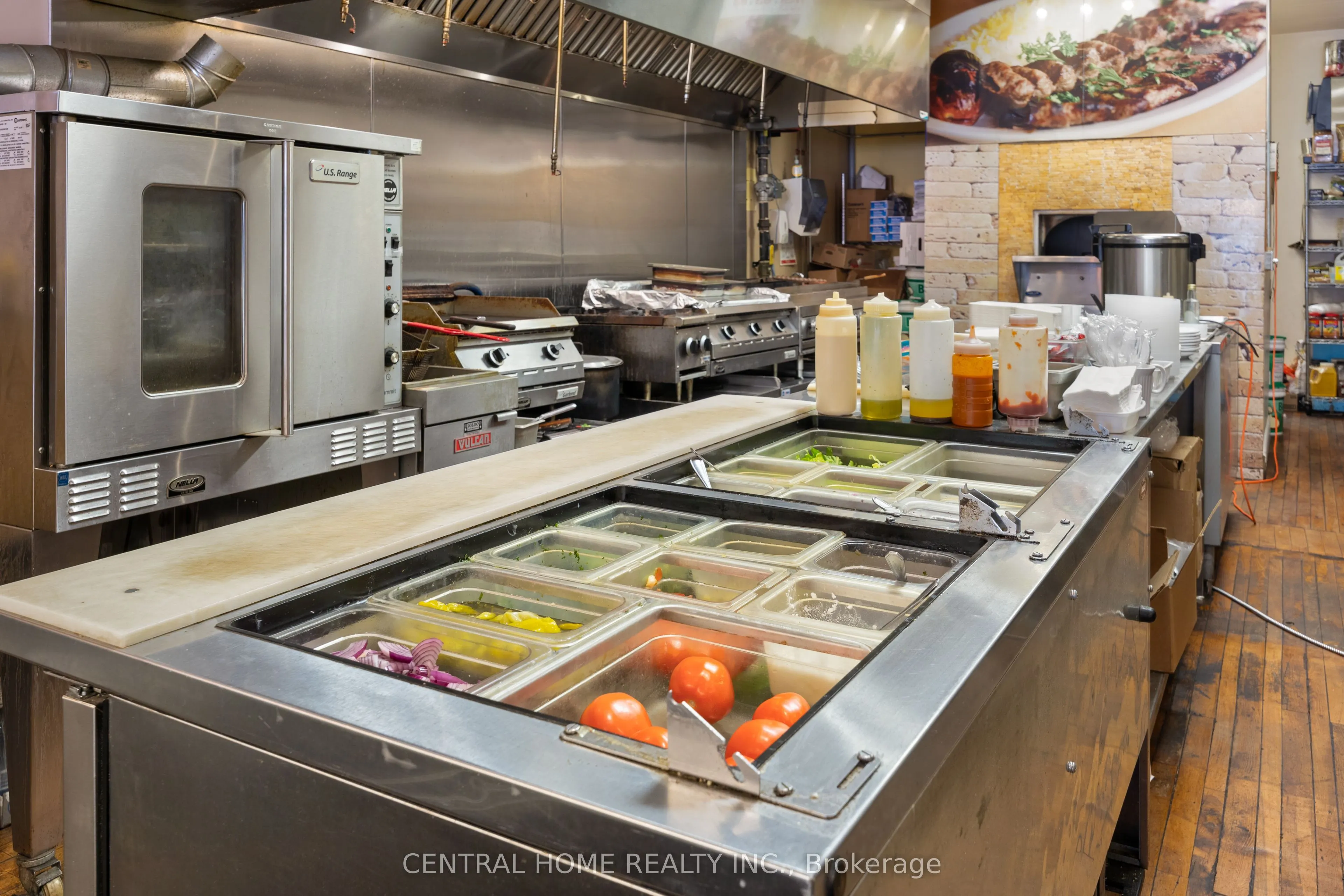 15236 Yonge Street, #01
