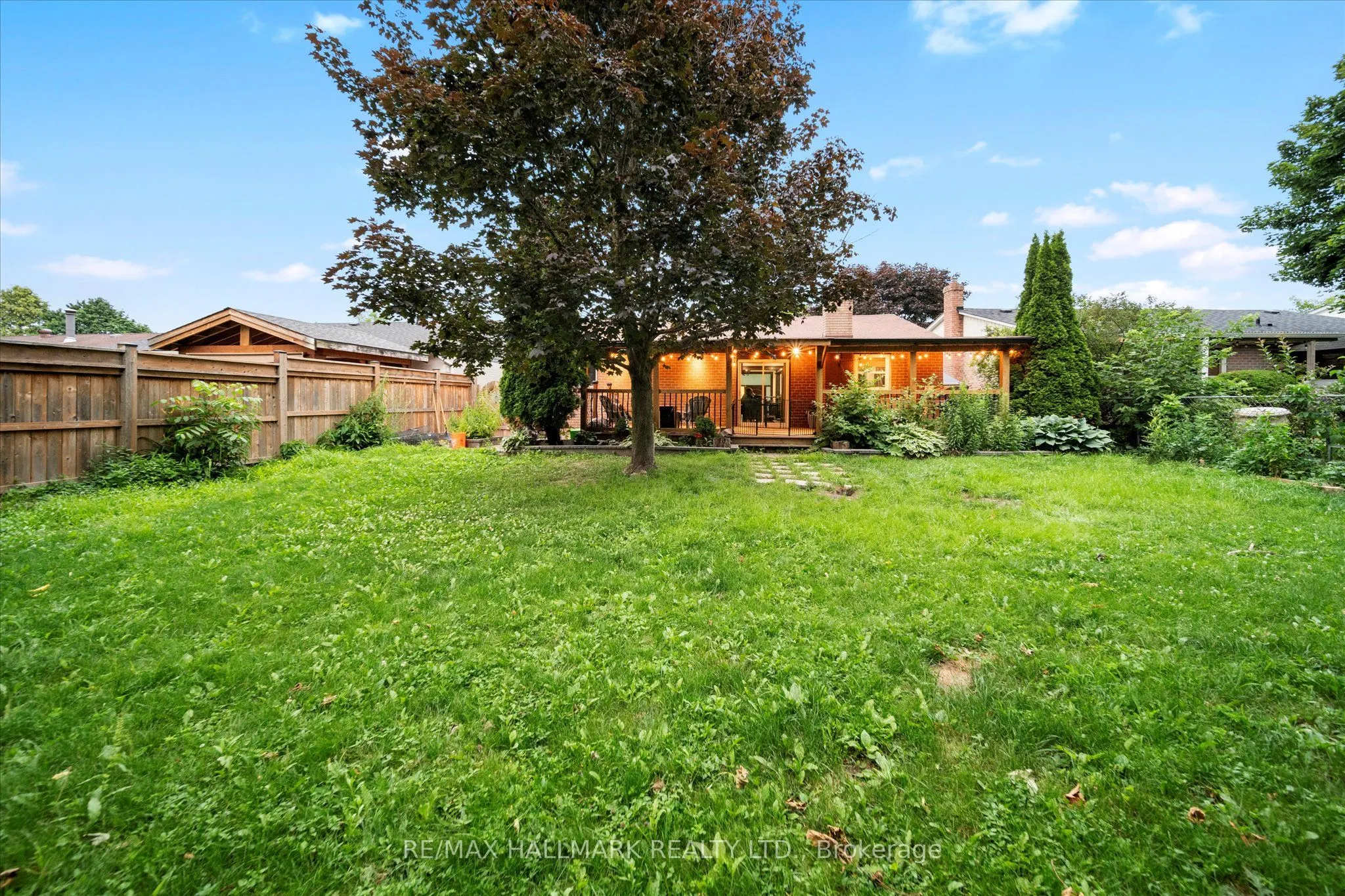 372 Dixon Boulevard