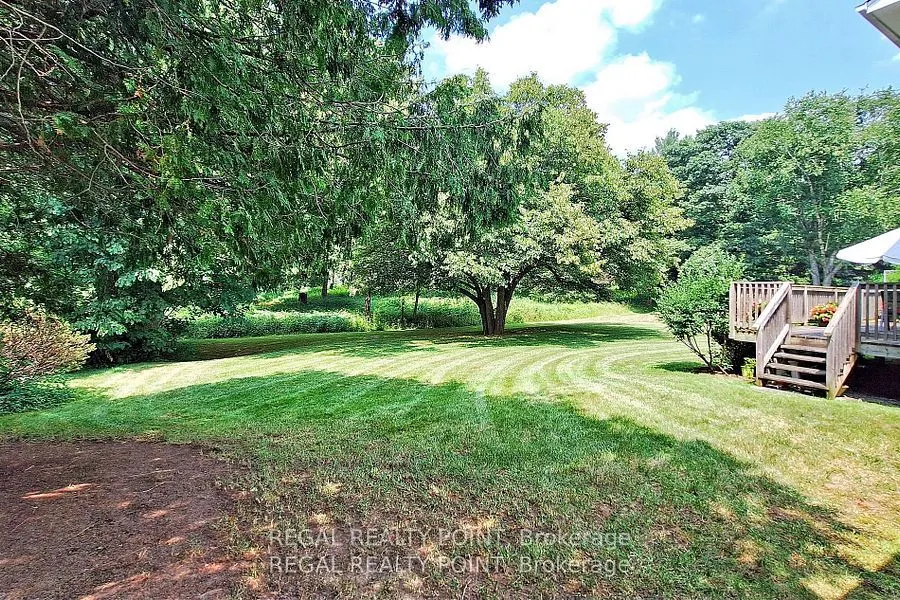 12 Fairway Heights Crescent