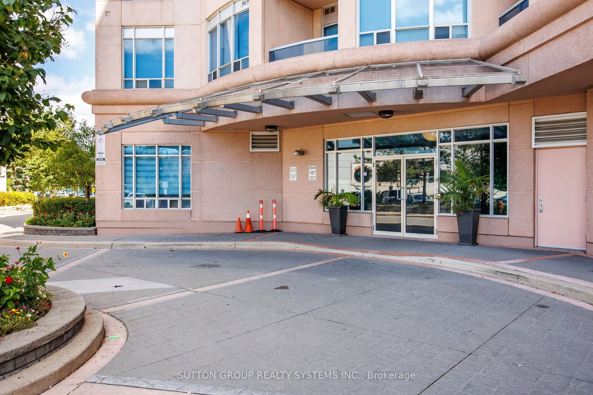 1 Cordoba Drive, #302
