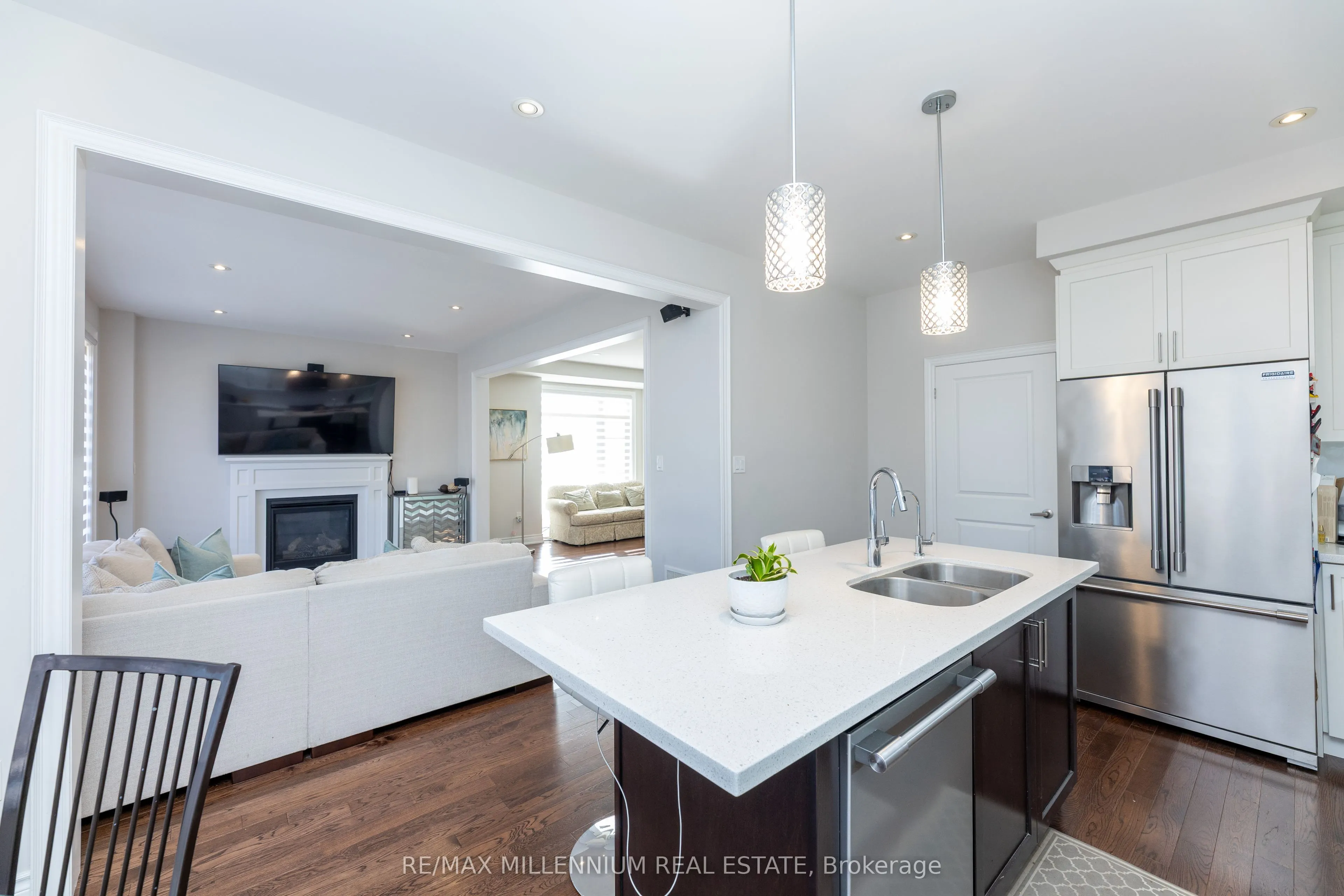 40 Frederick Pearson Street