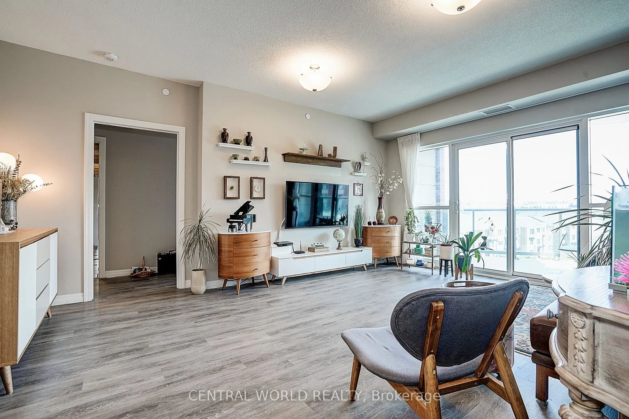 440 William Graham Drive, #503