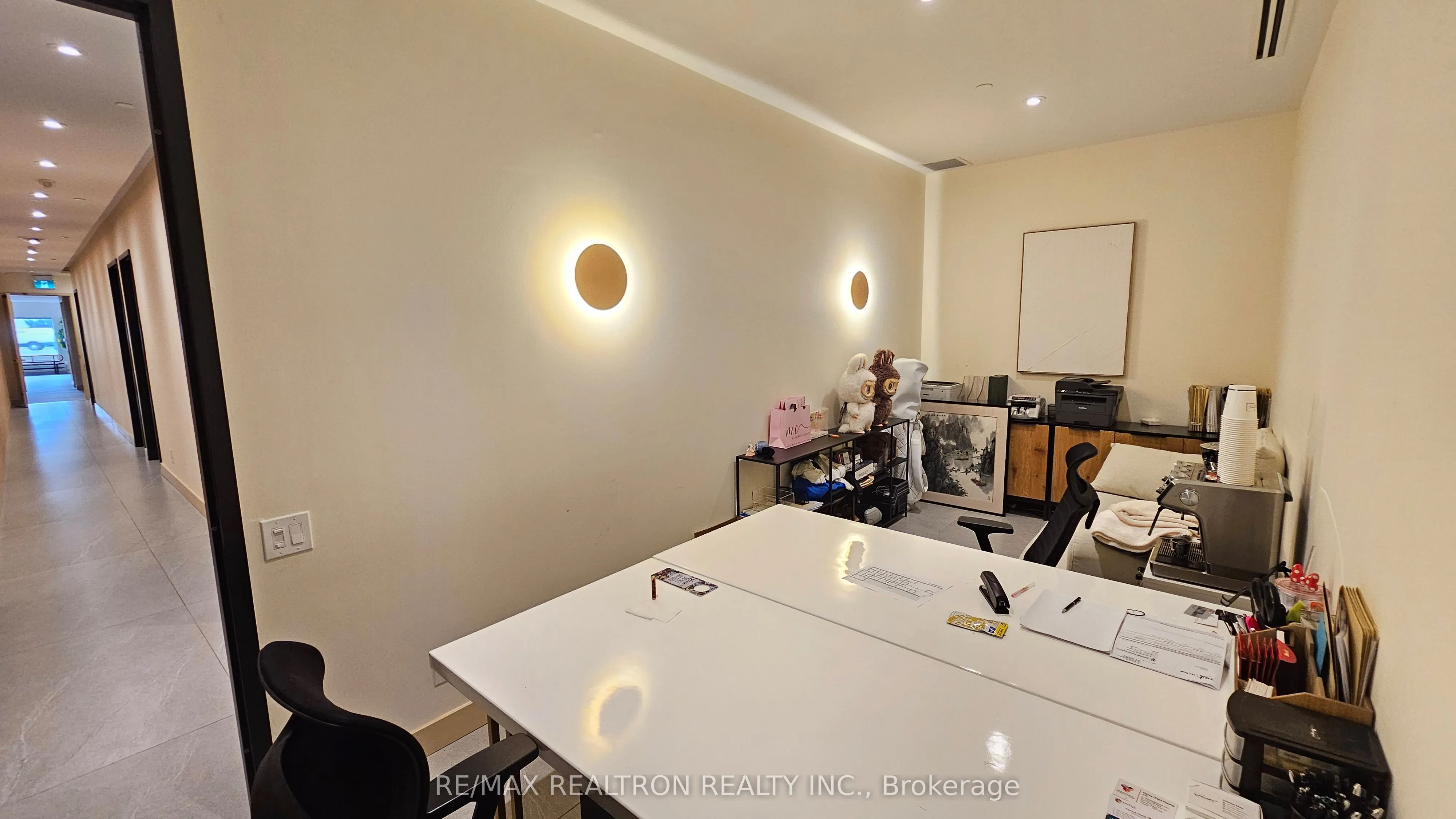 8365 Woodbine Avenue, #101B