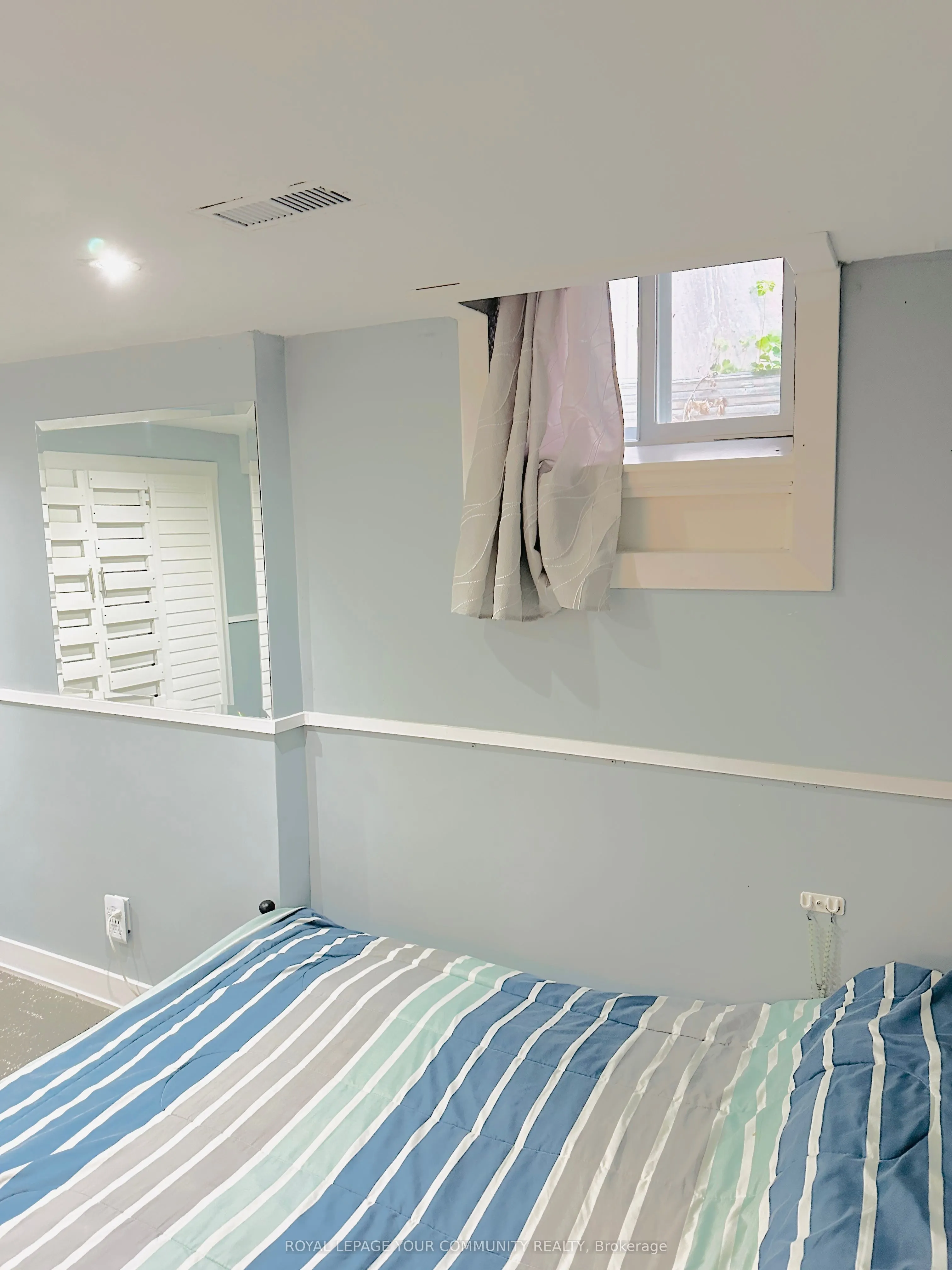 132 Dolce Crescent, #Basement