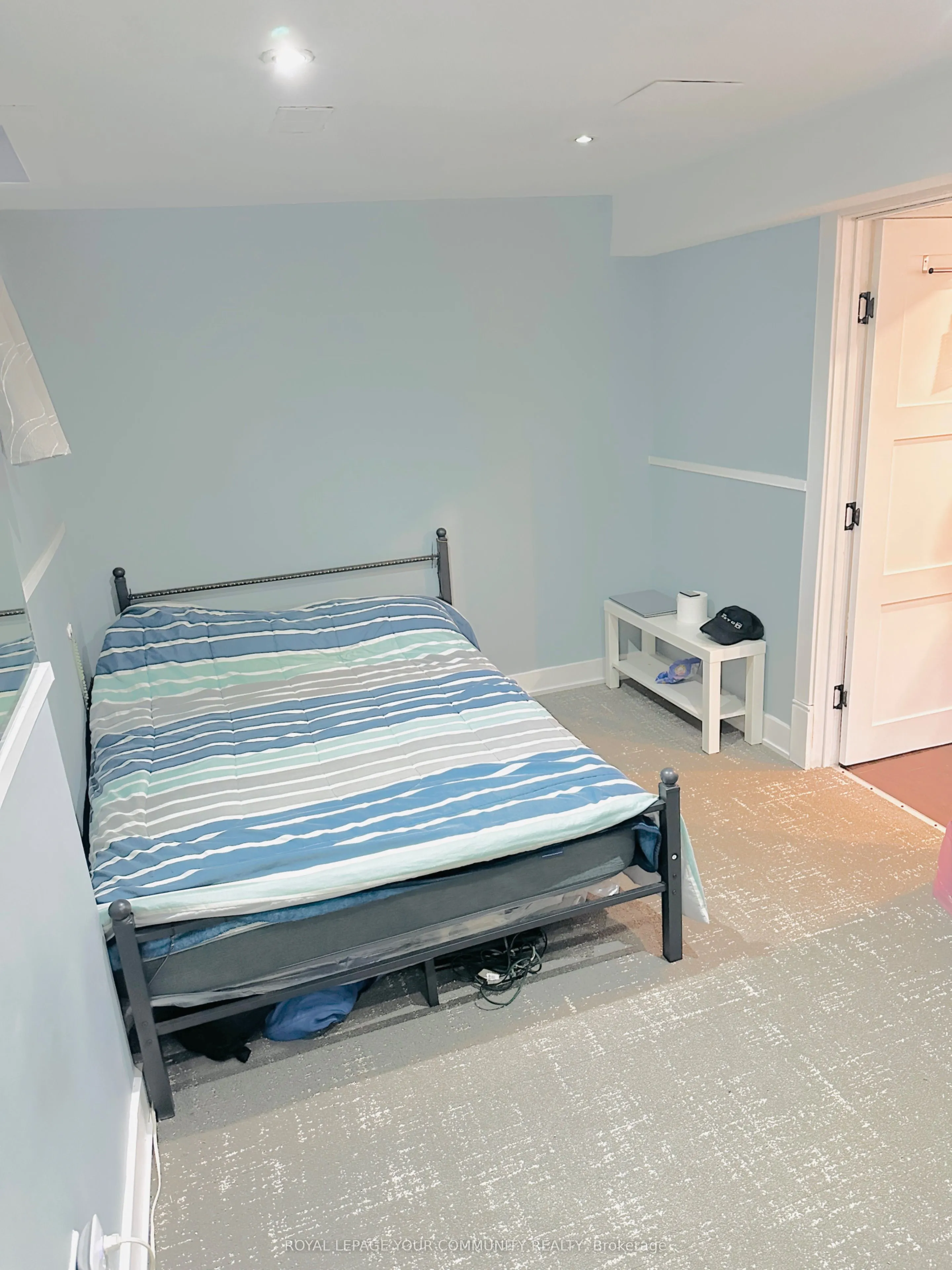 132 Dolce Crescent, #Basement