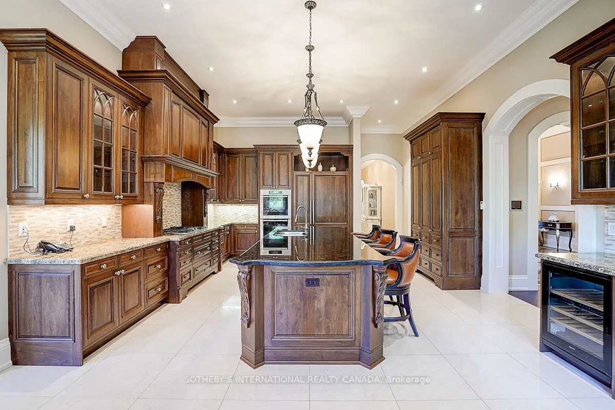 71 Grandvista Crescent