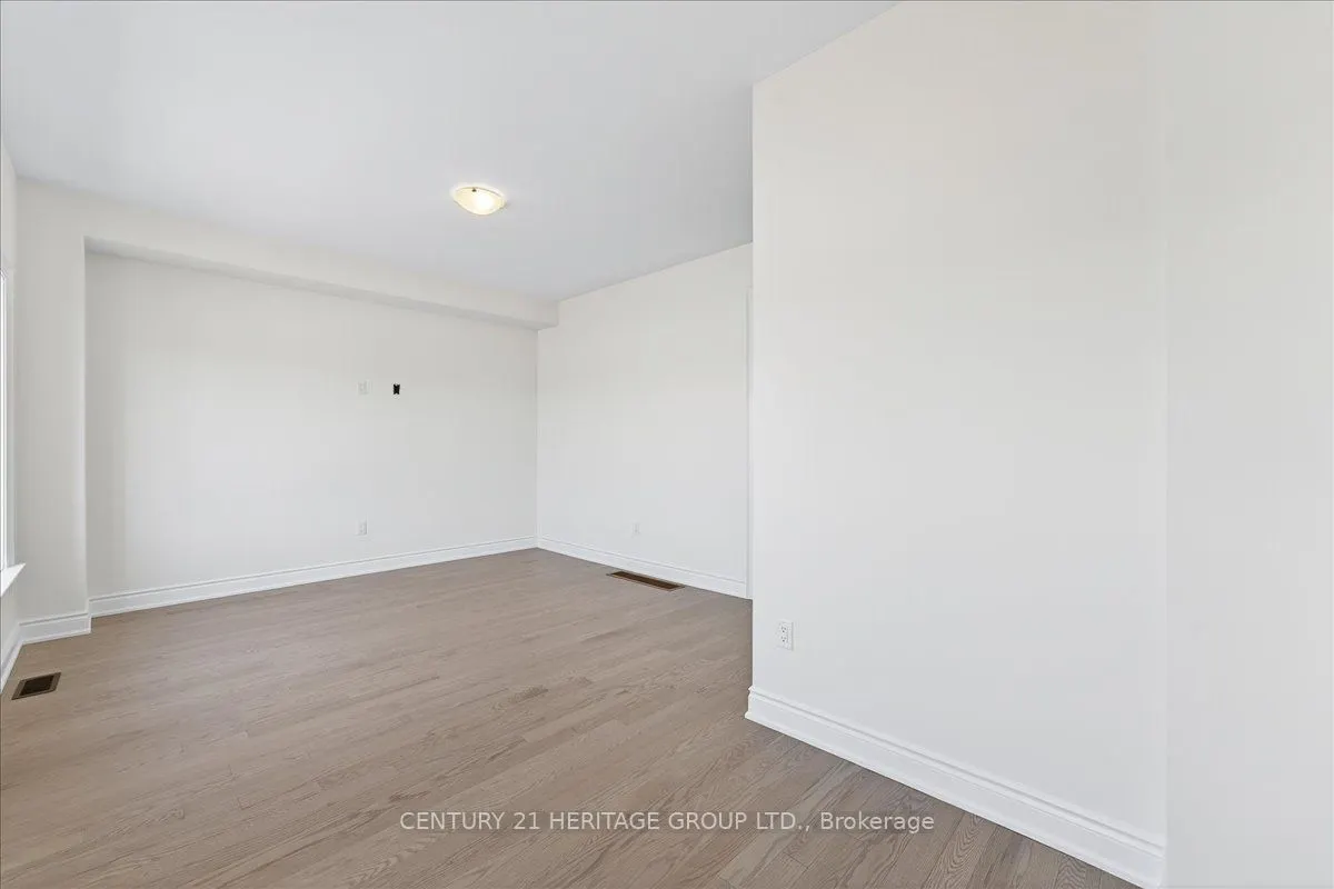 6 Elgin Court