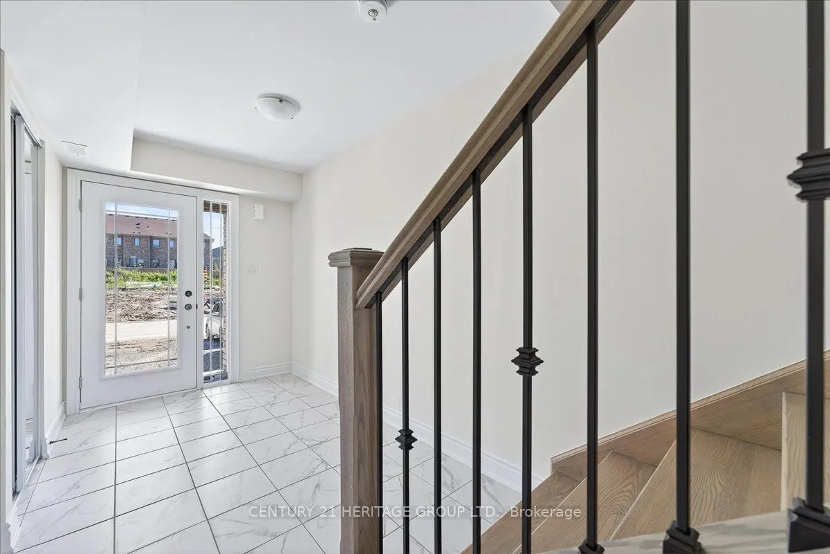 6 Elgin Court