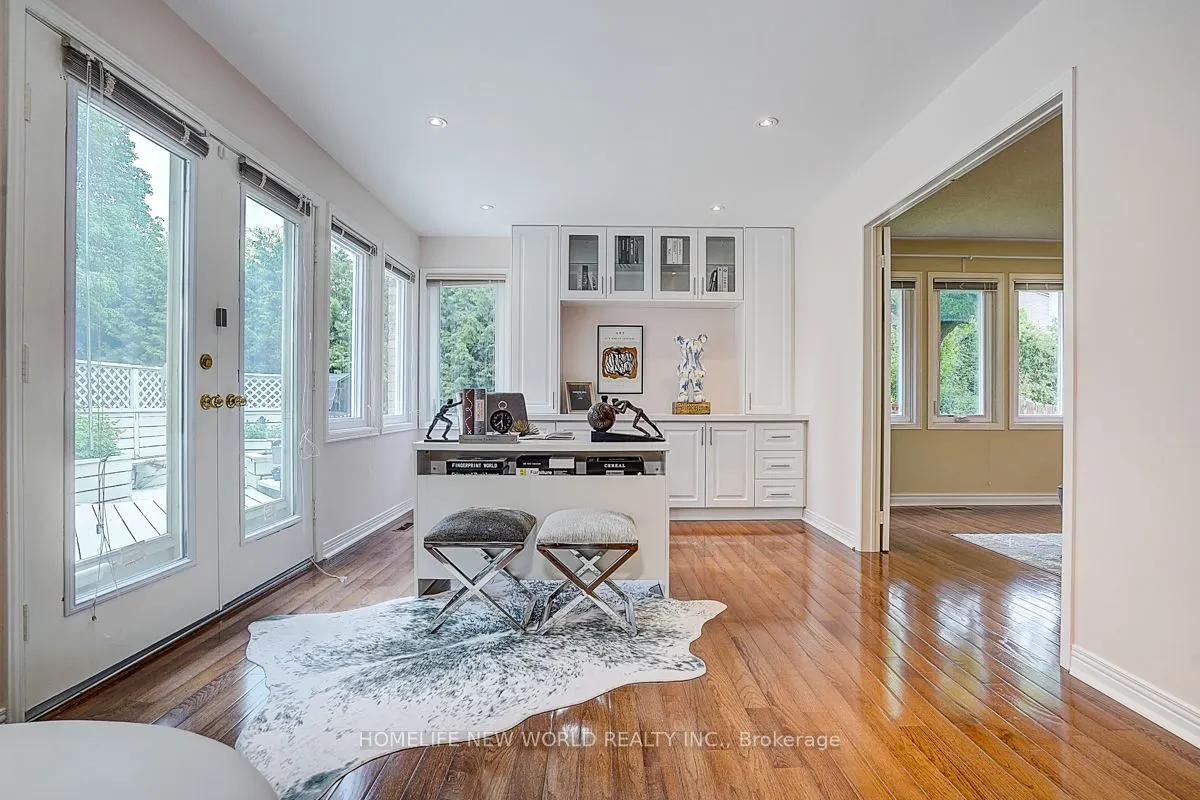 35 Hedgewood Drive