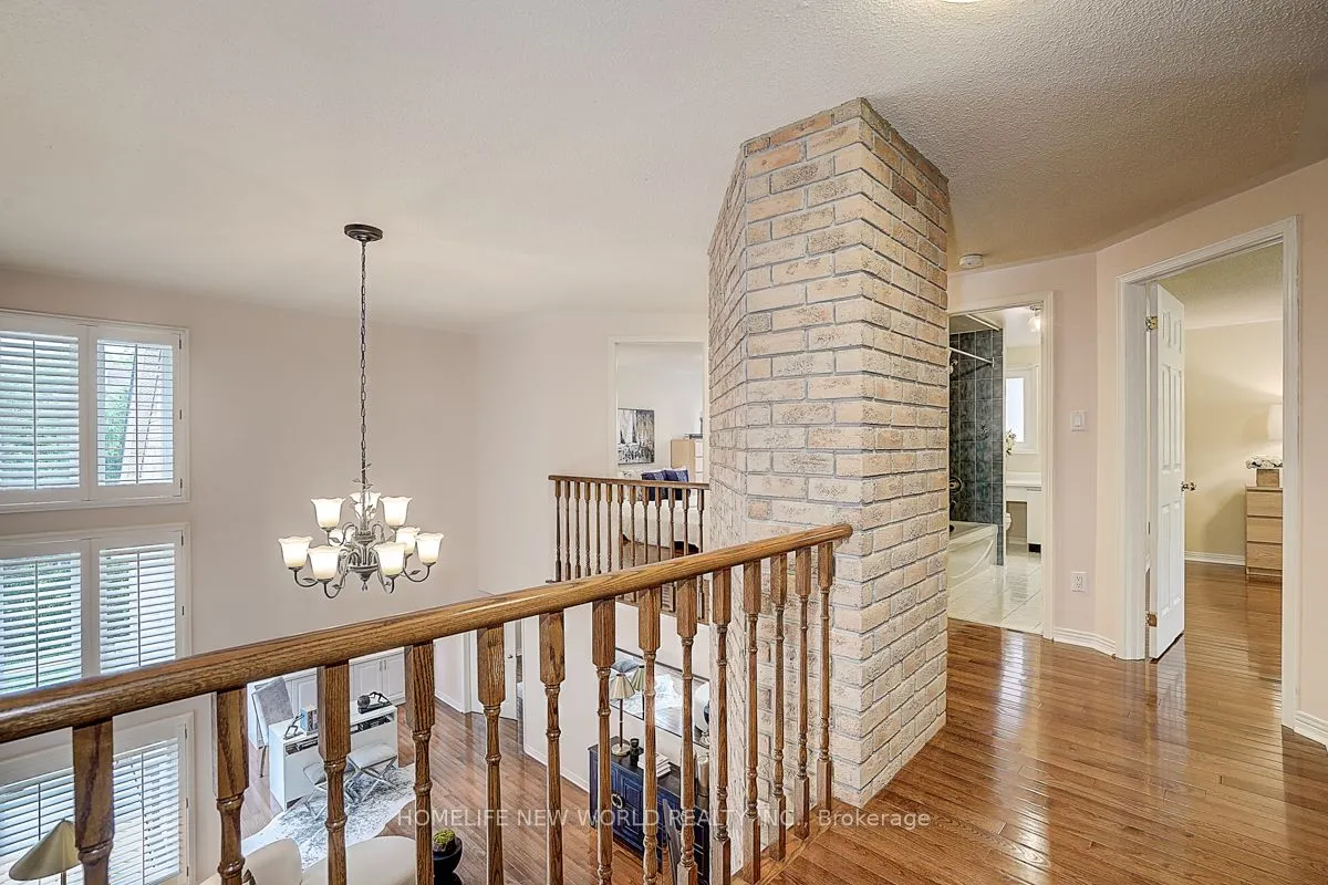 35 Hedgewood Drive
