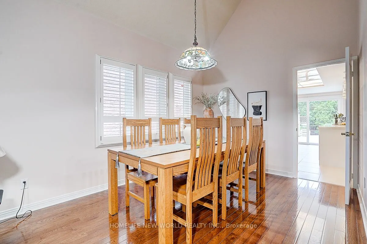 35 Hedgewood Drive