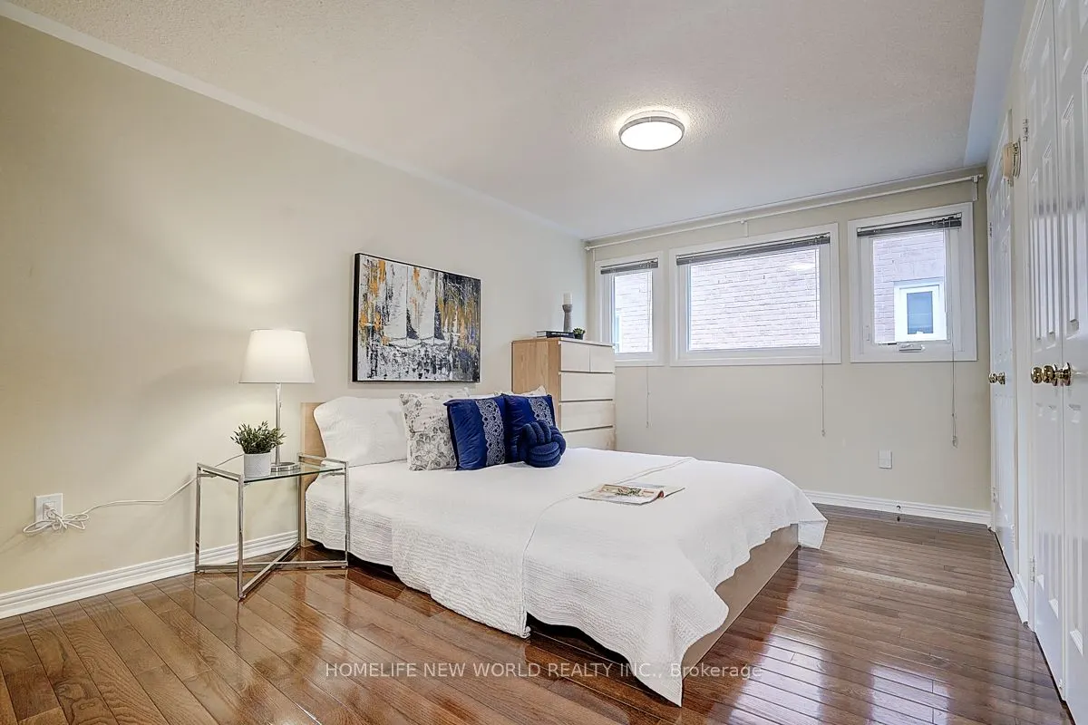 35 Hedgewood Drive