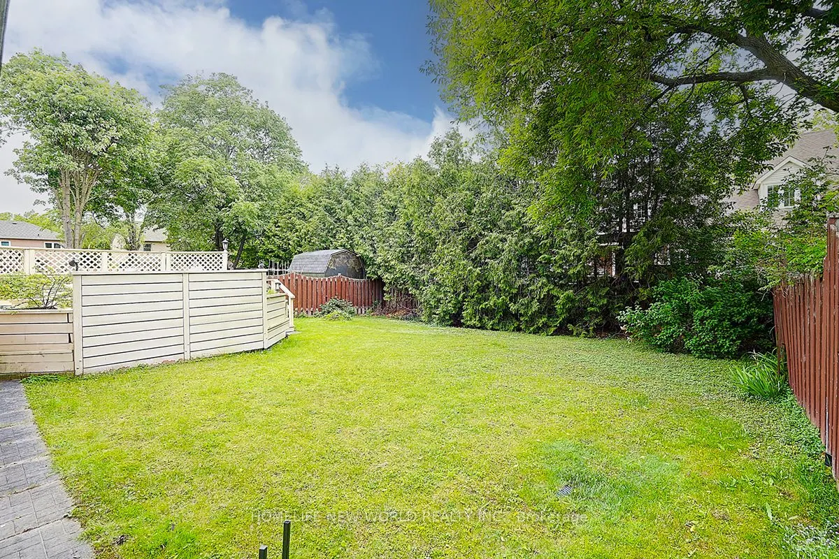 35 Hedgewood Drive
