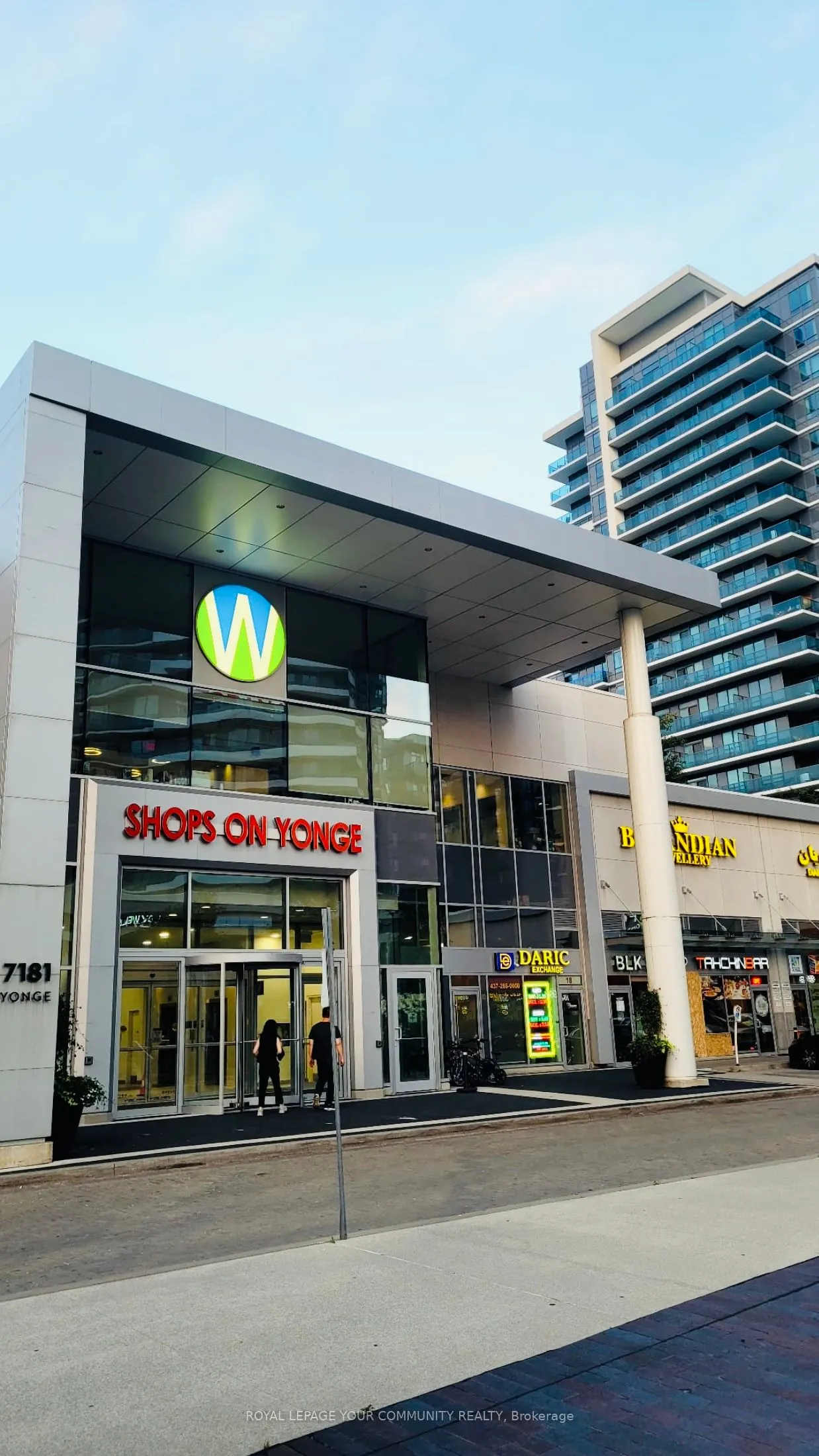 7181 Yonge Street, #77