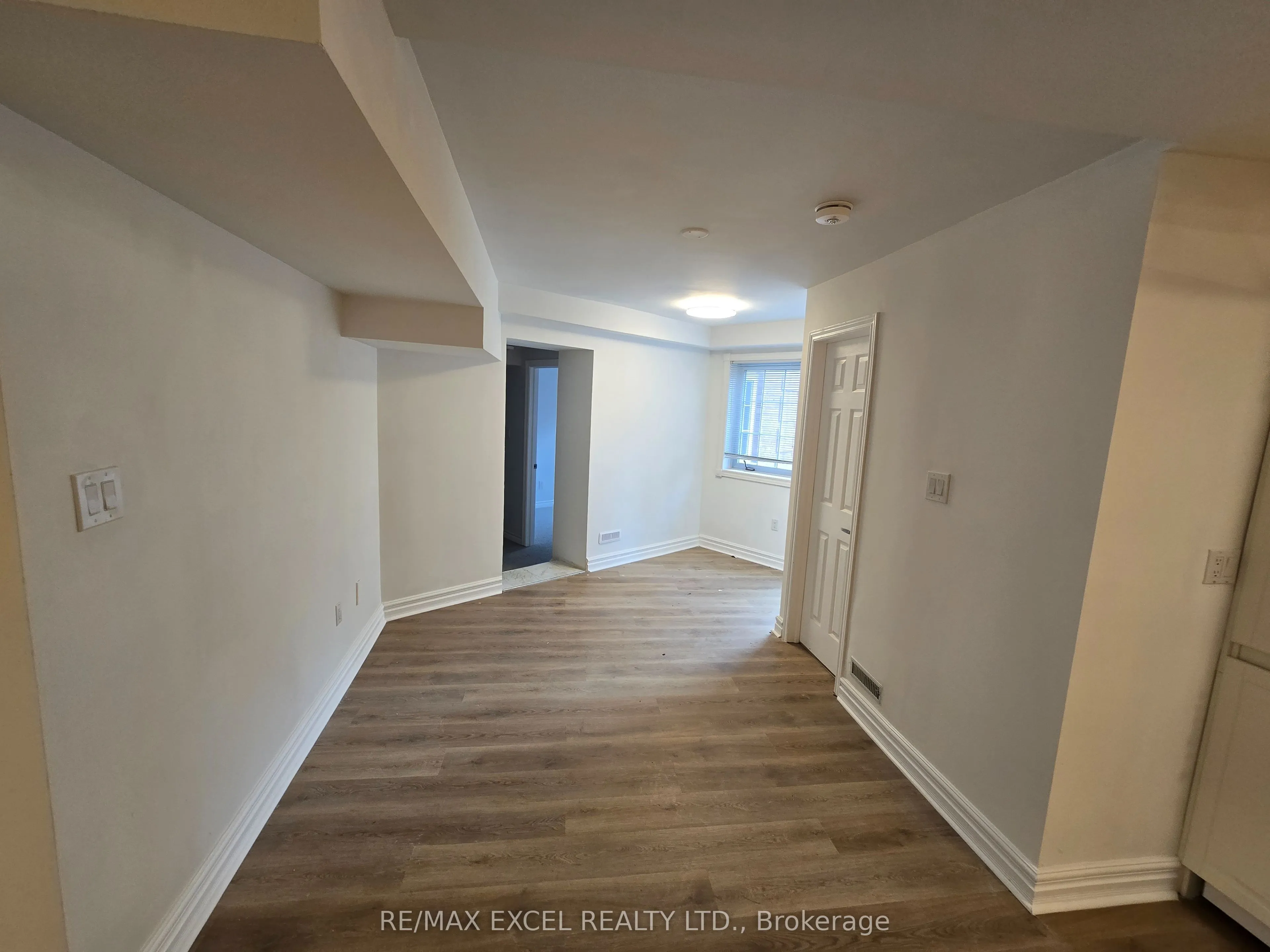 23 Falkland Place, #Lower Level 2