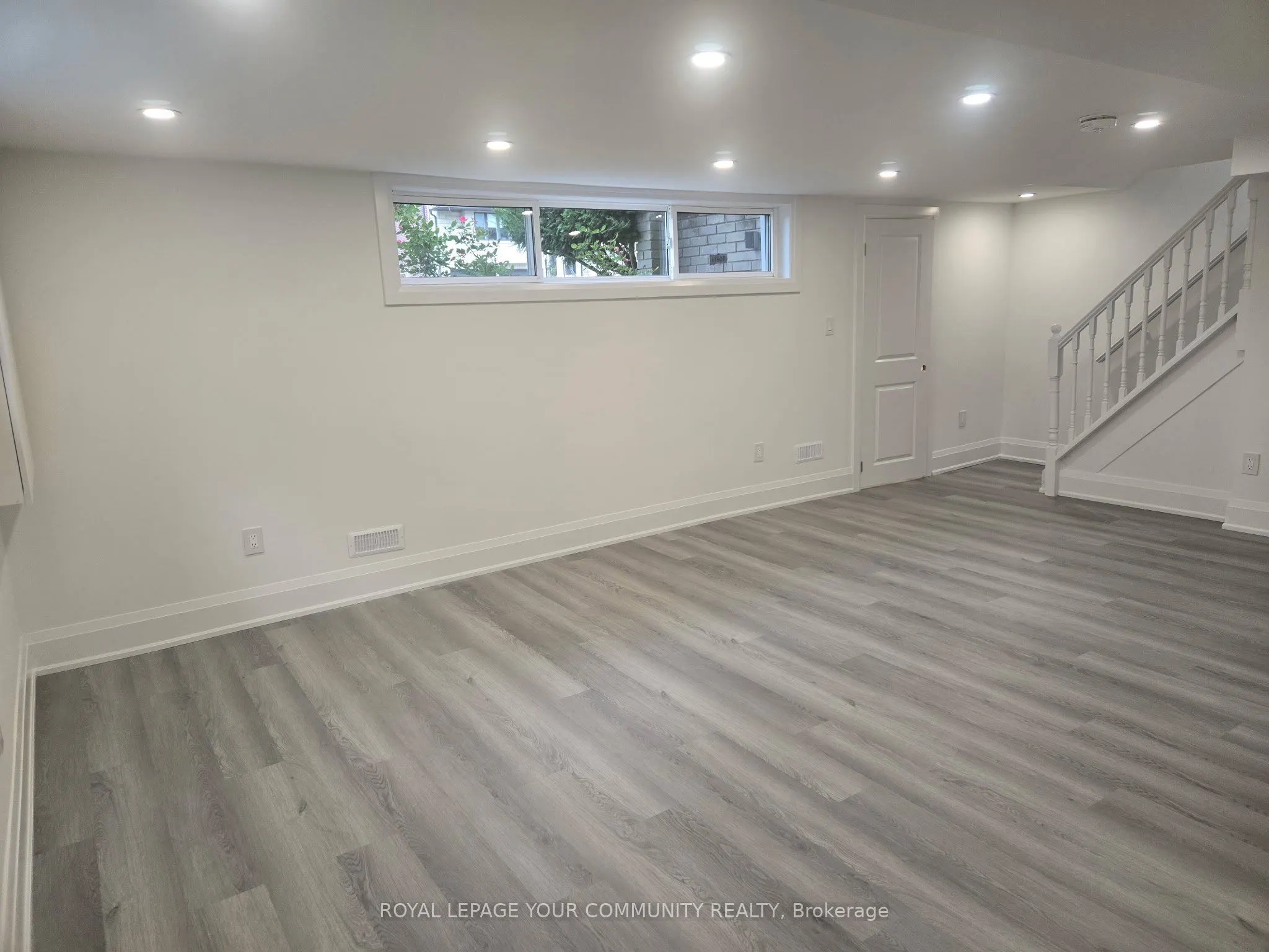 19 Beaverton Road S