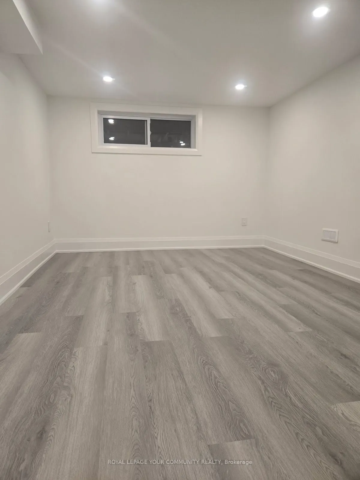 19 Beaverton Road S