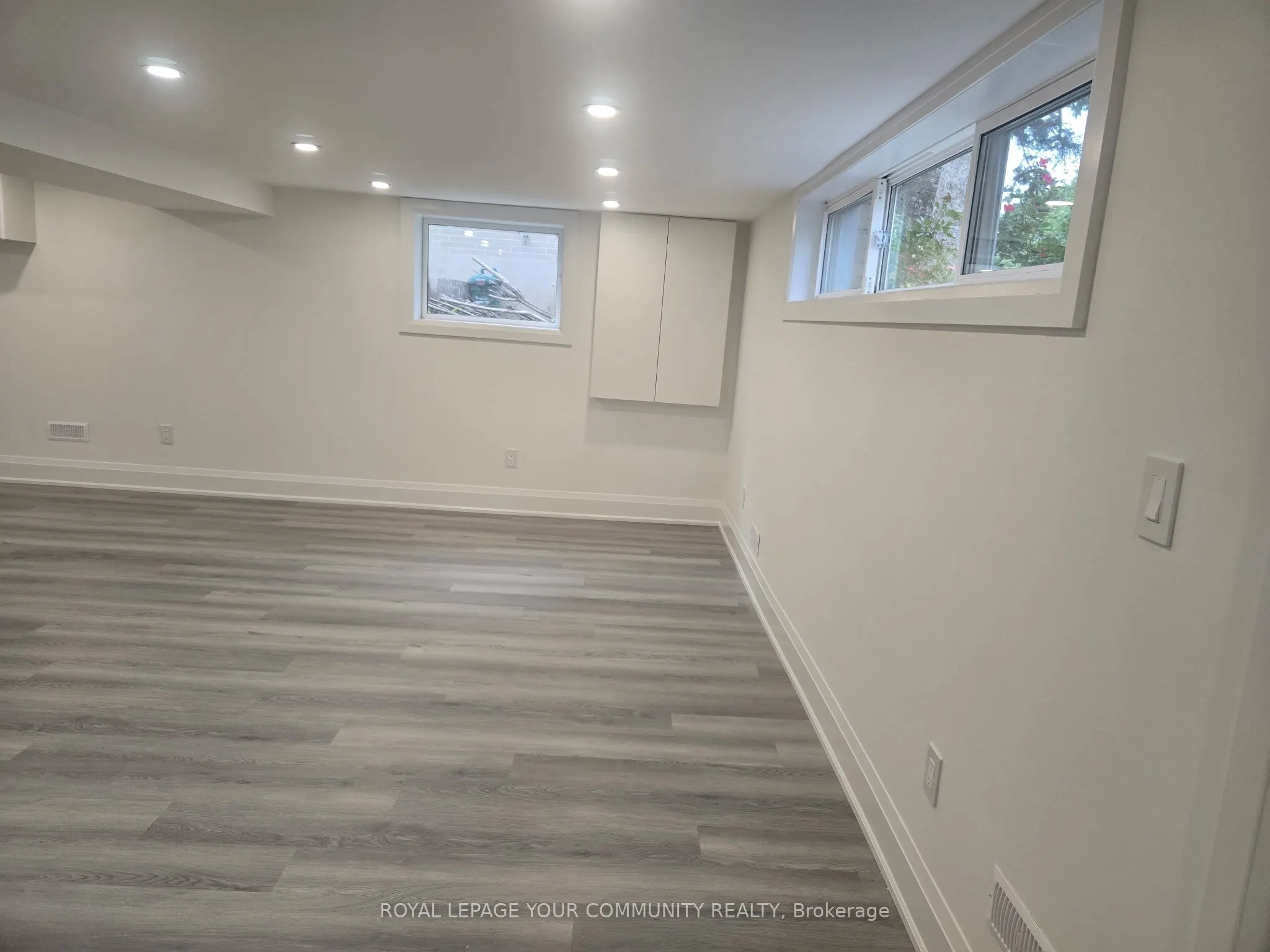19 Beaverton Road S