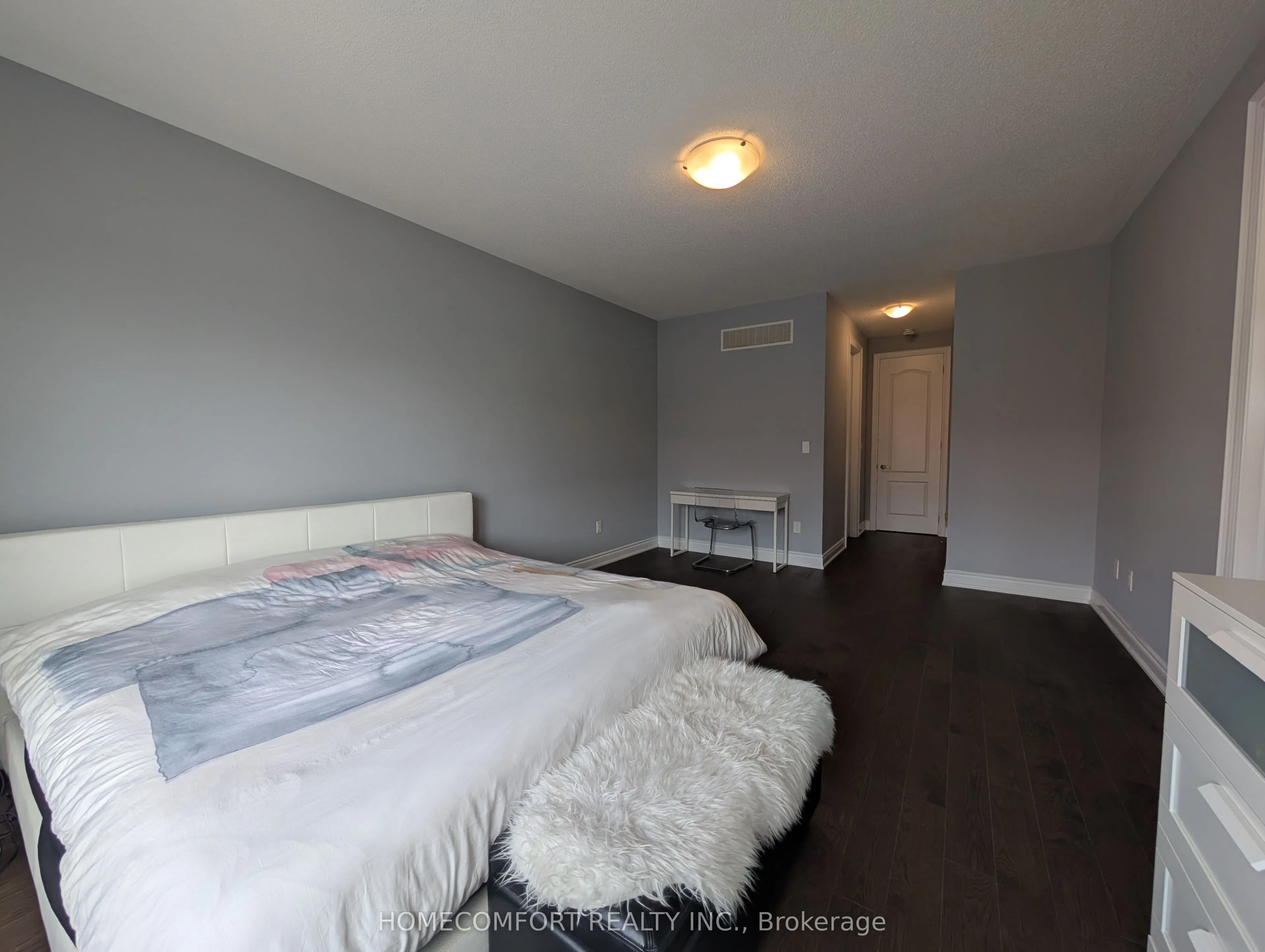 230 Paradelle Drive
