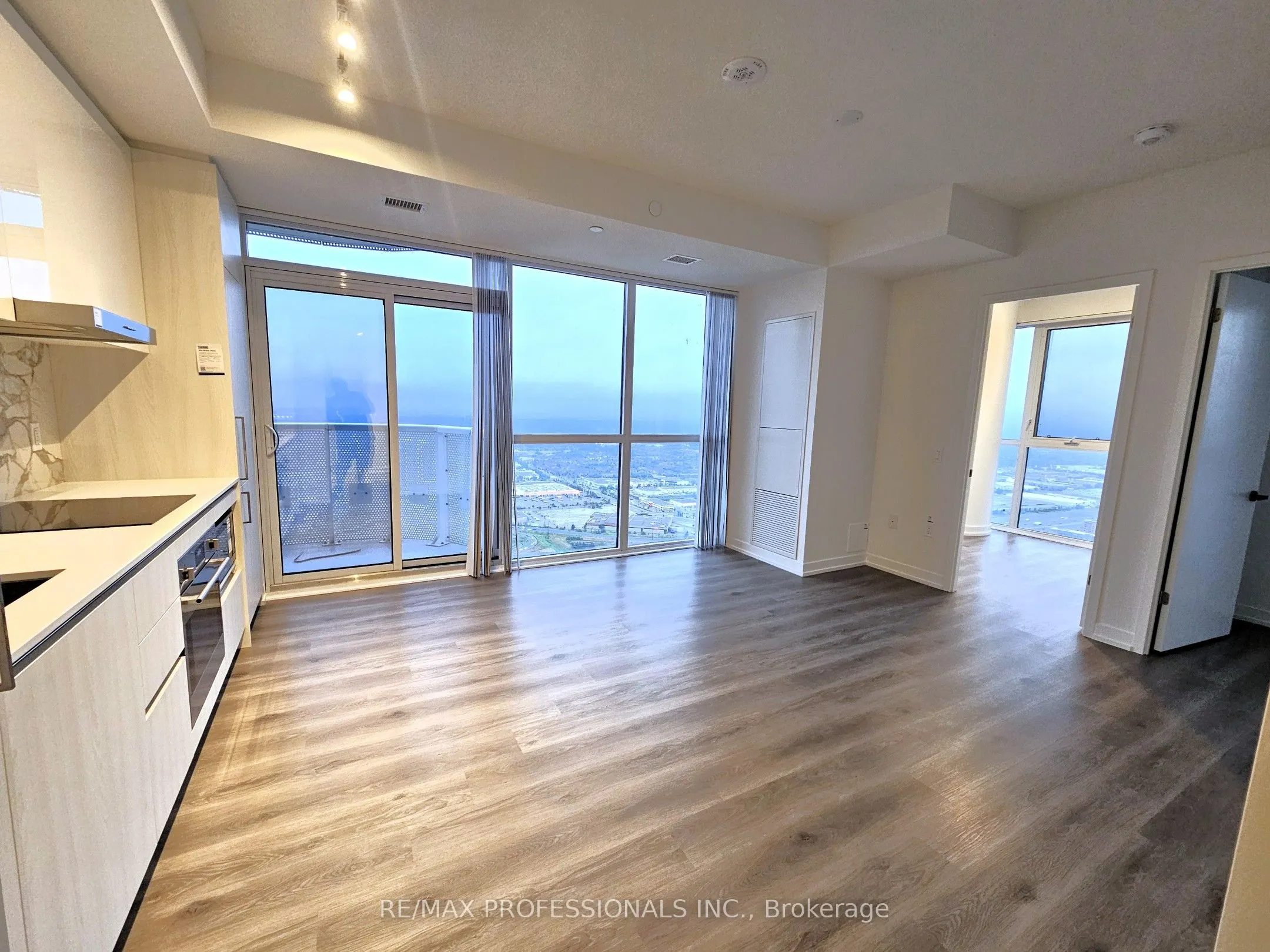 225 Commerce Street, #6309