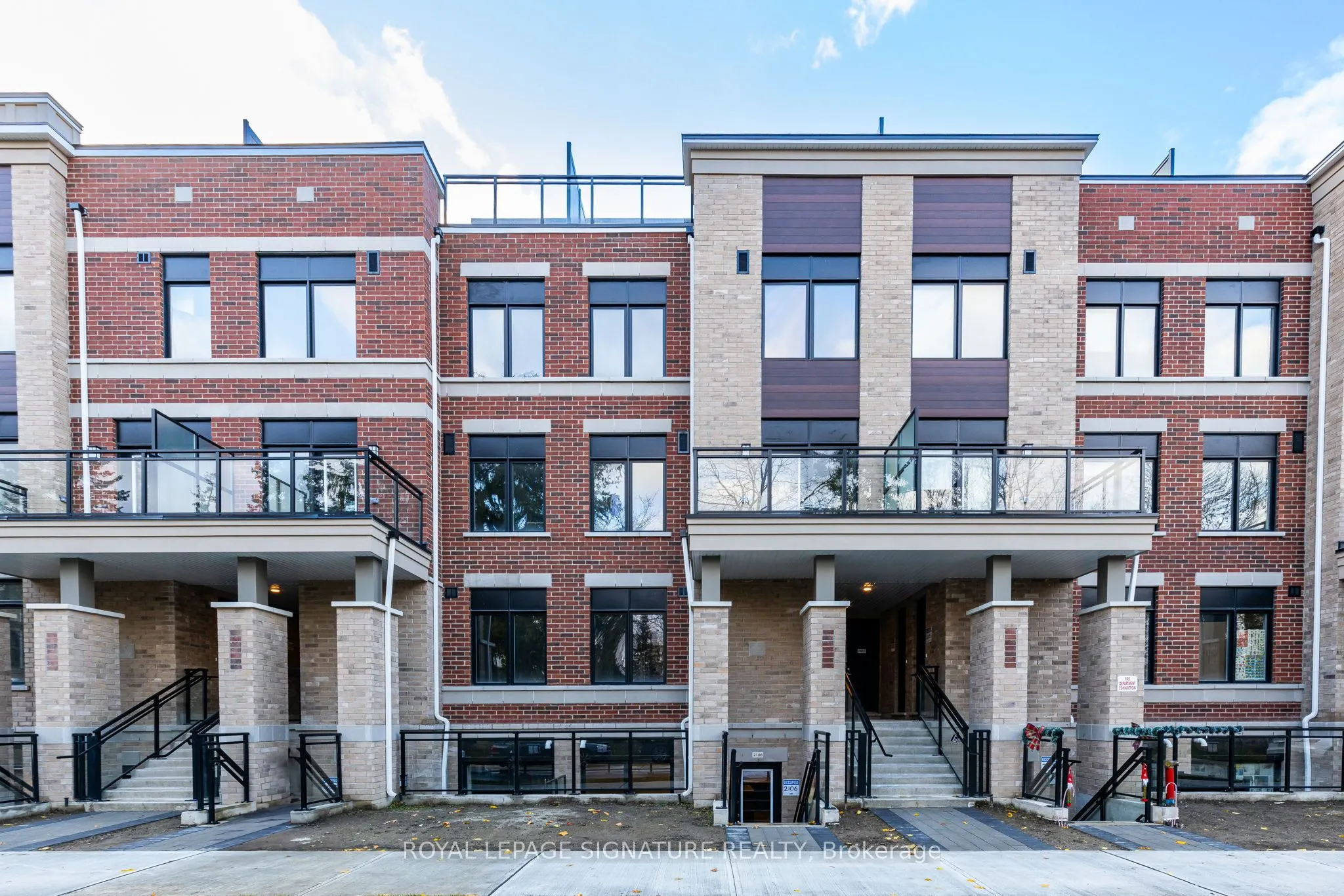 58 Elizabeth Street S, #2106