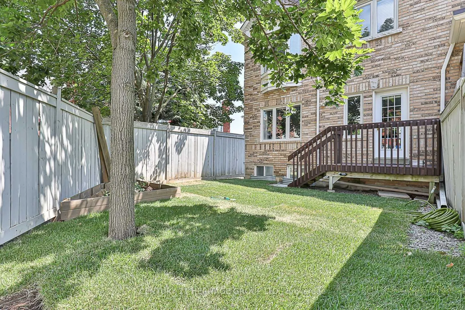 255 Shaftsbury Avenue, #56