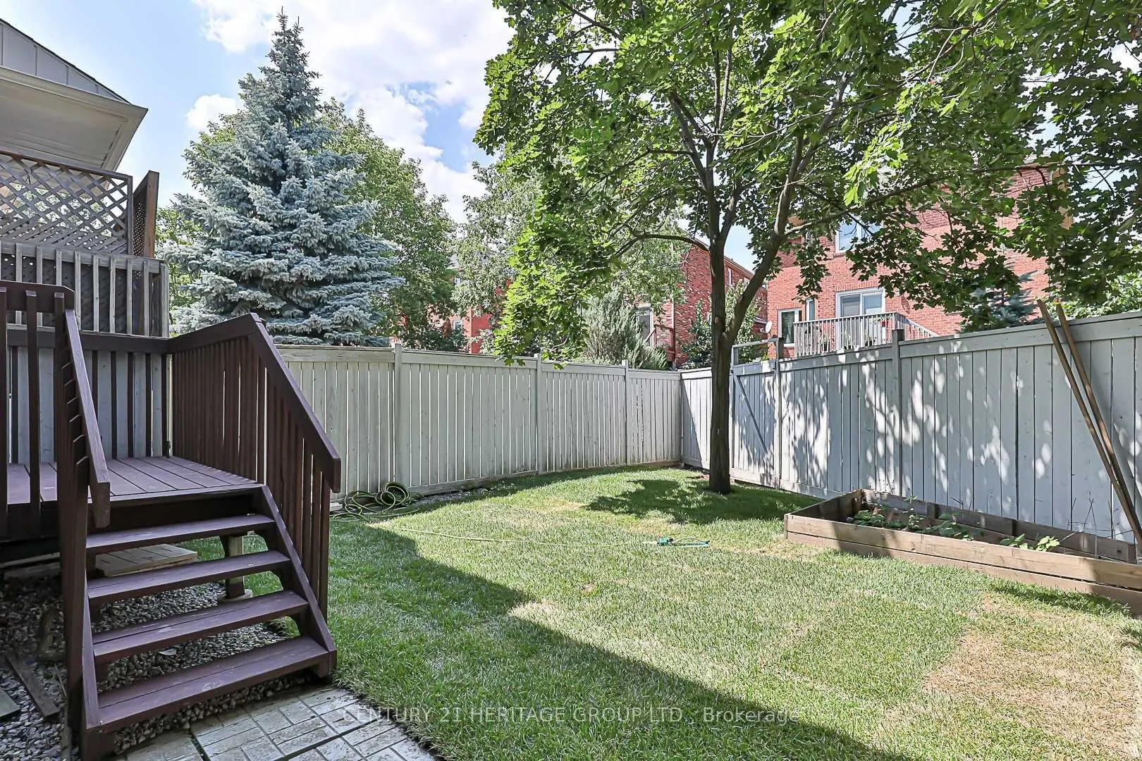 255 Shaftsbury Avenue, #56
