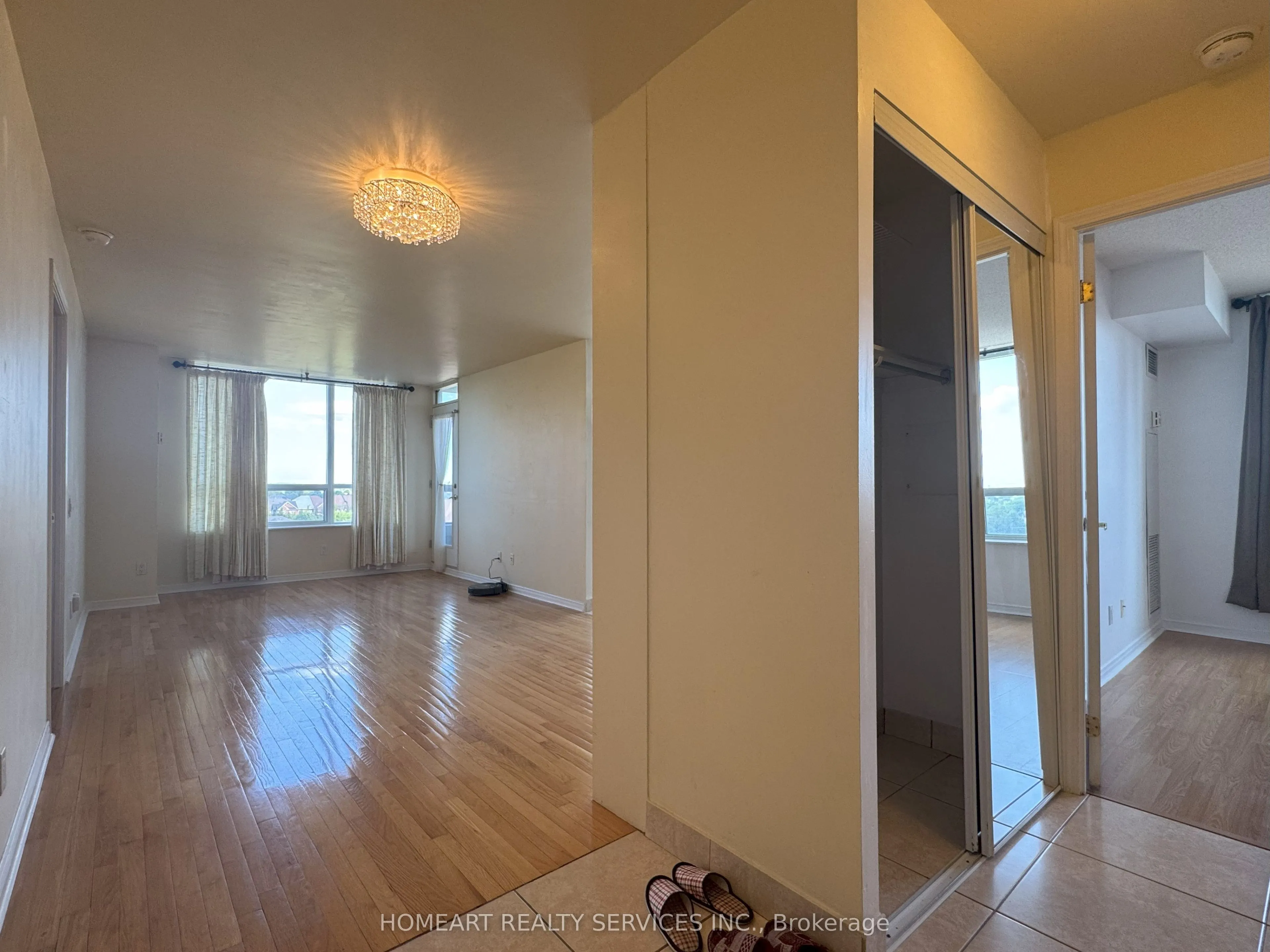 9 Northern Heights Drive, #604