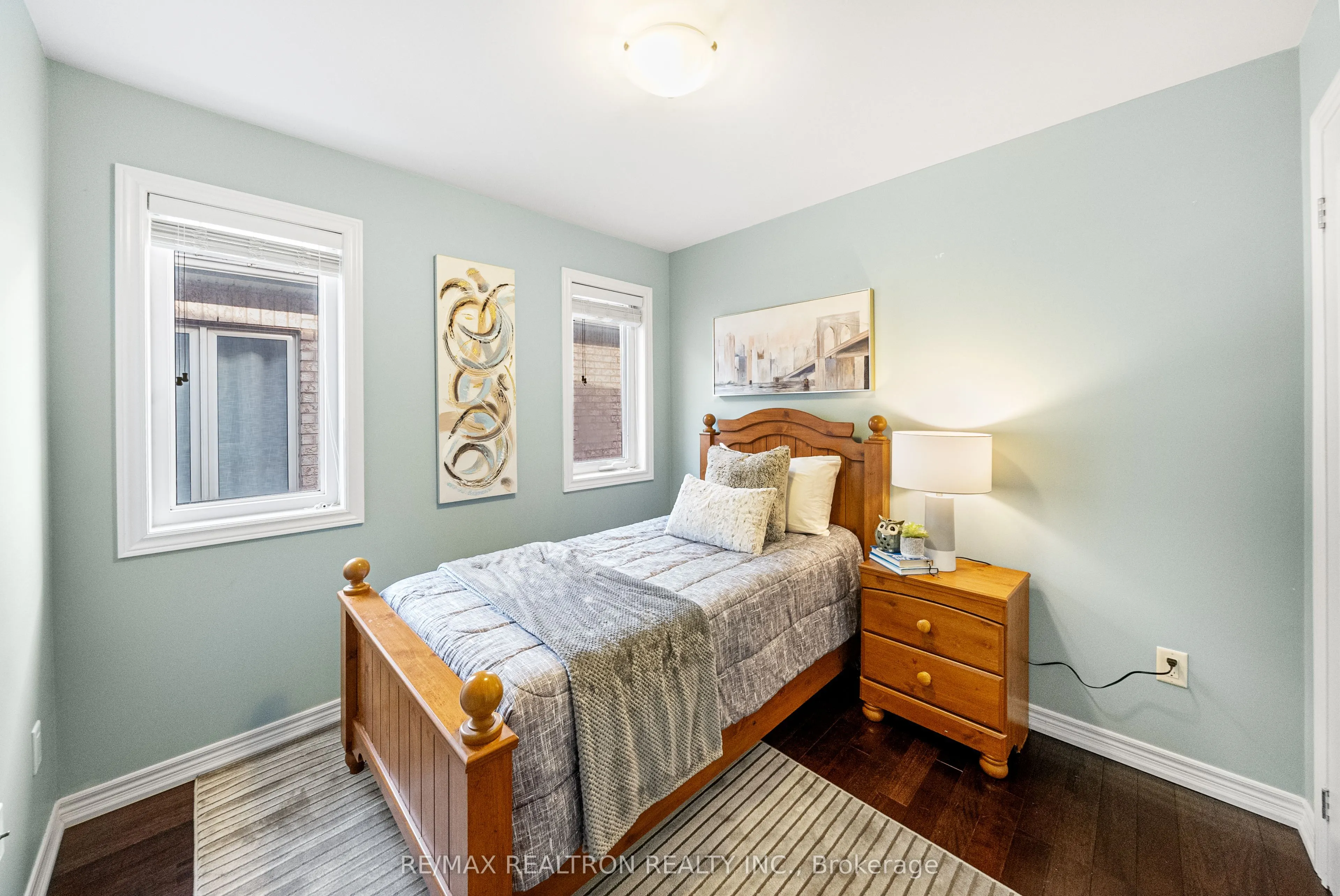 17 Mansard Drive