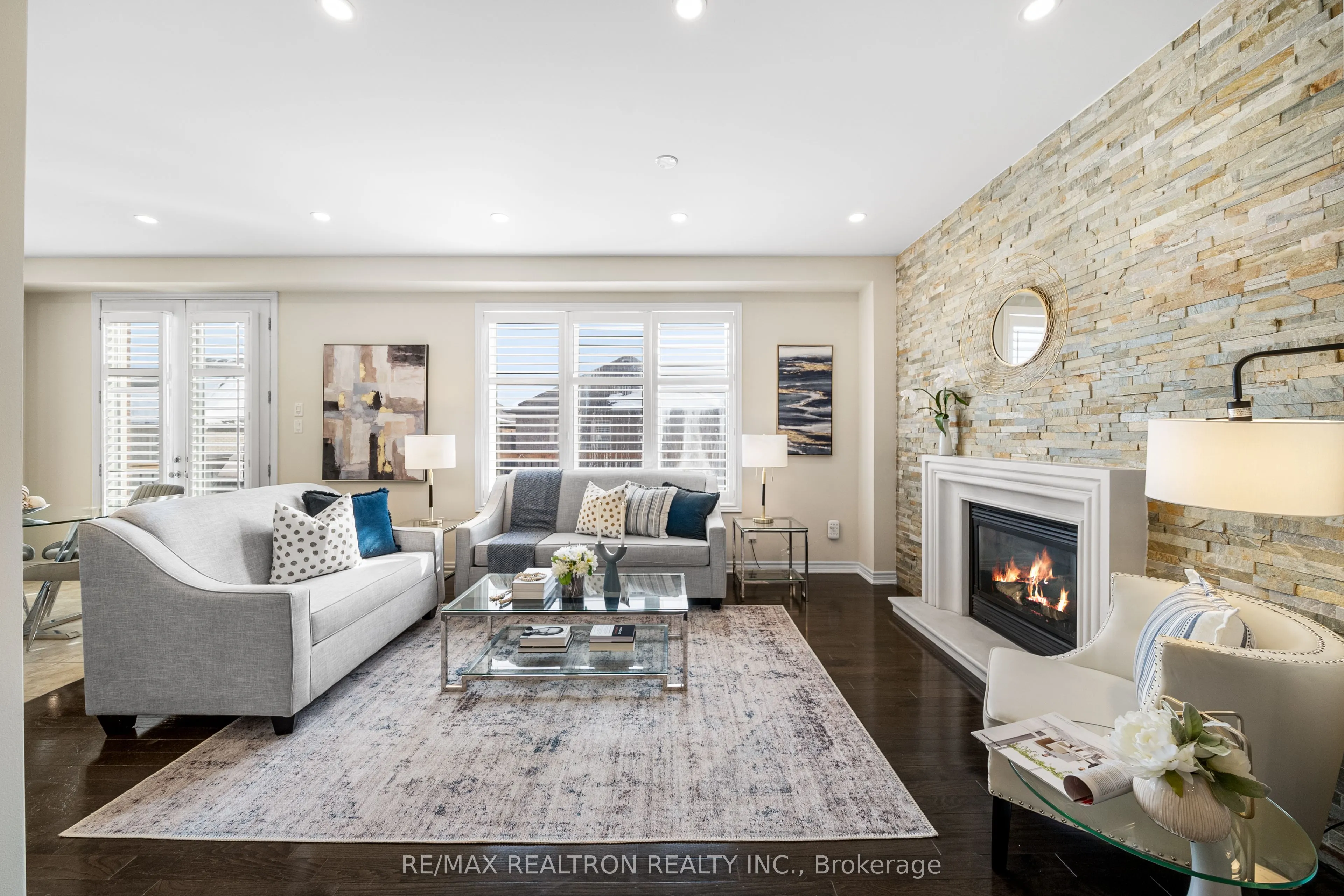 17 Mansard Drive