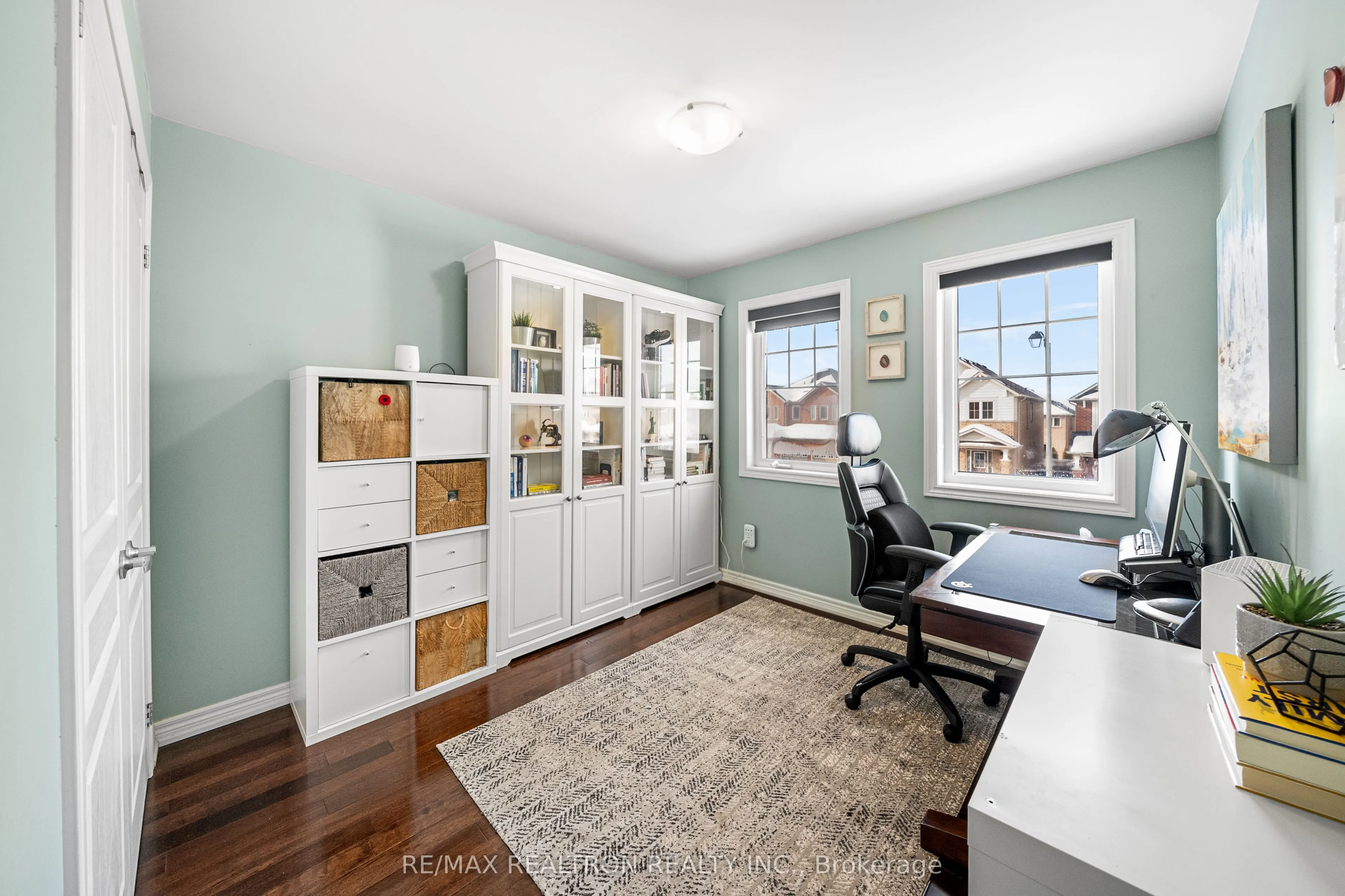17 Mansard Drive