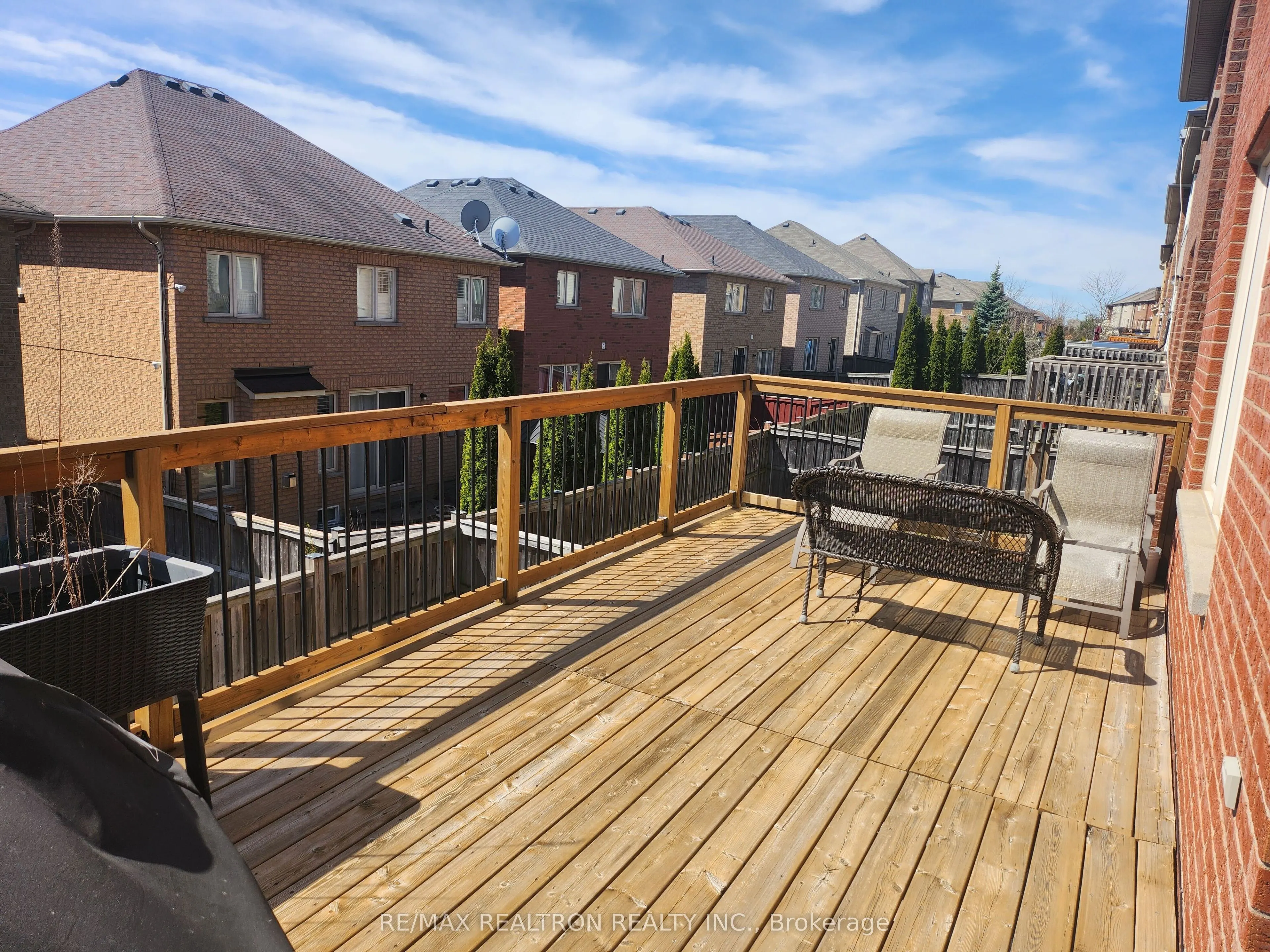 17 Mansard Drive