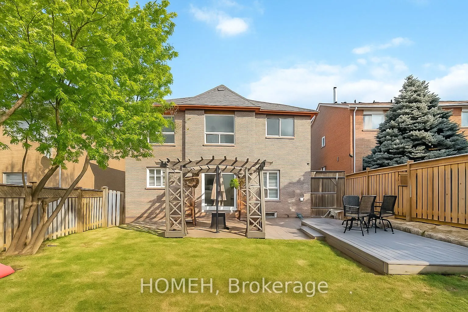 11 Bonny Meadows Drive