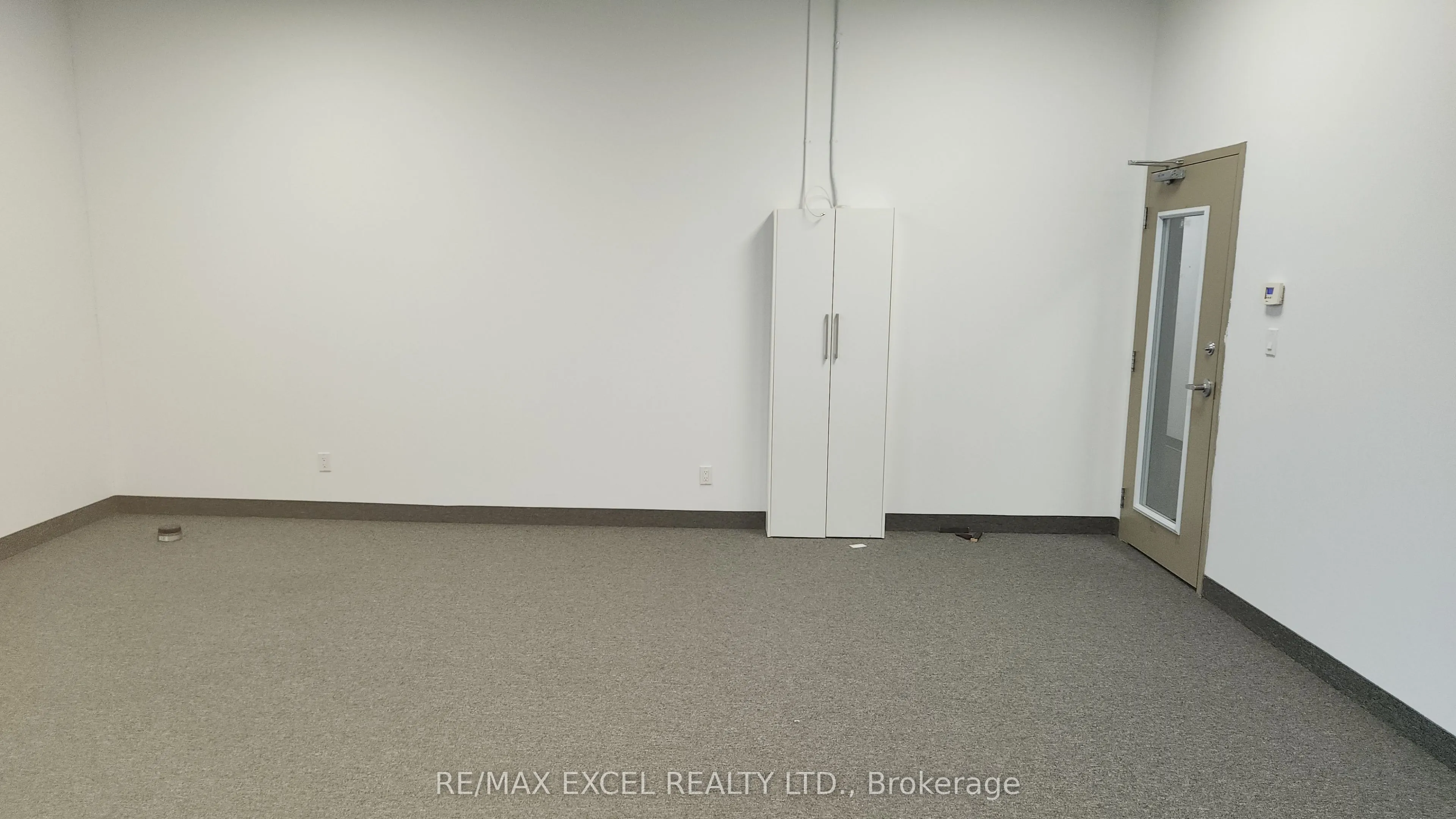 30 South Unionville Avenue, #2068 & 2070