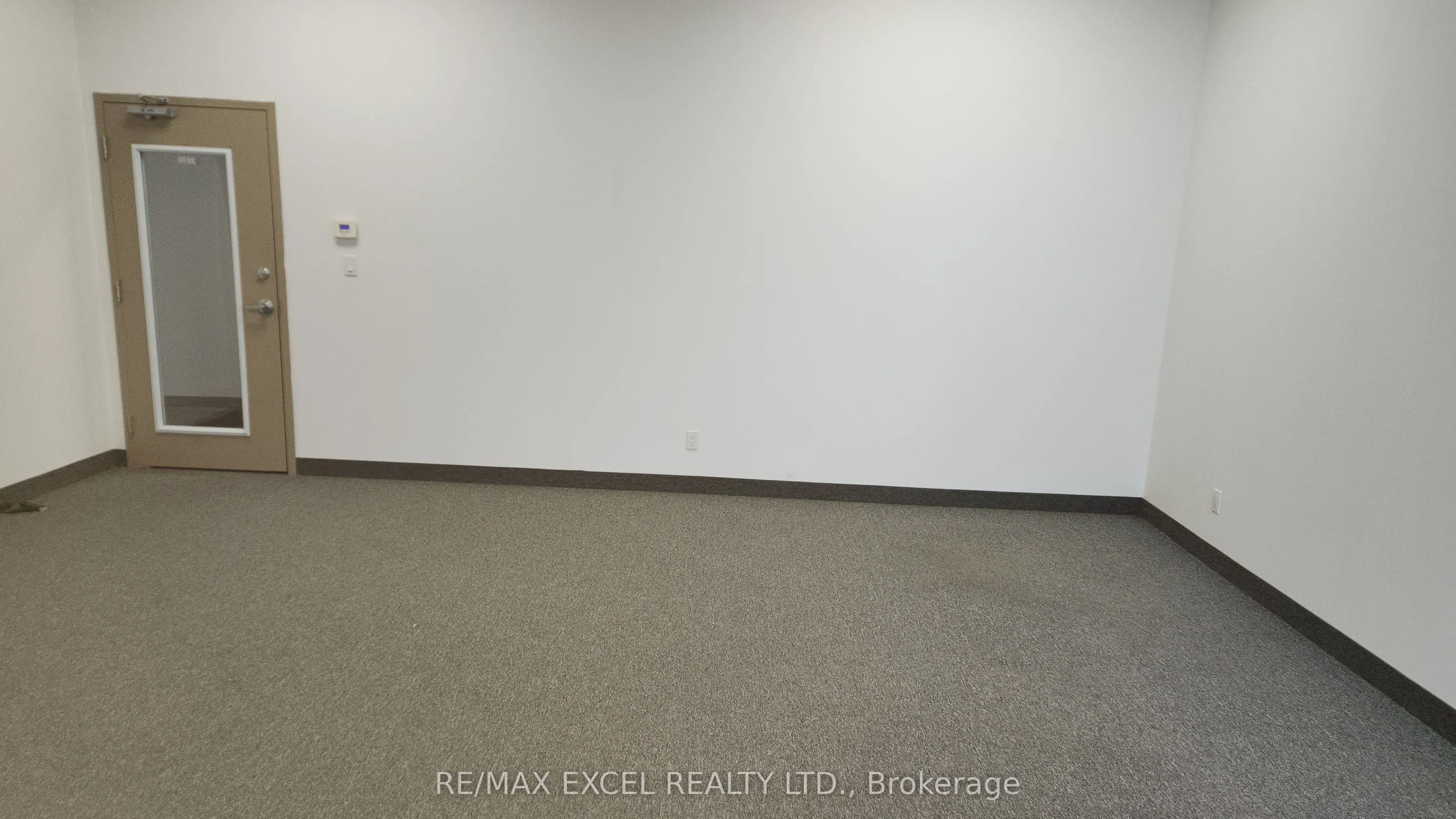 30 South Unionville Avenue, #2068 & 2070