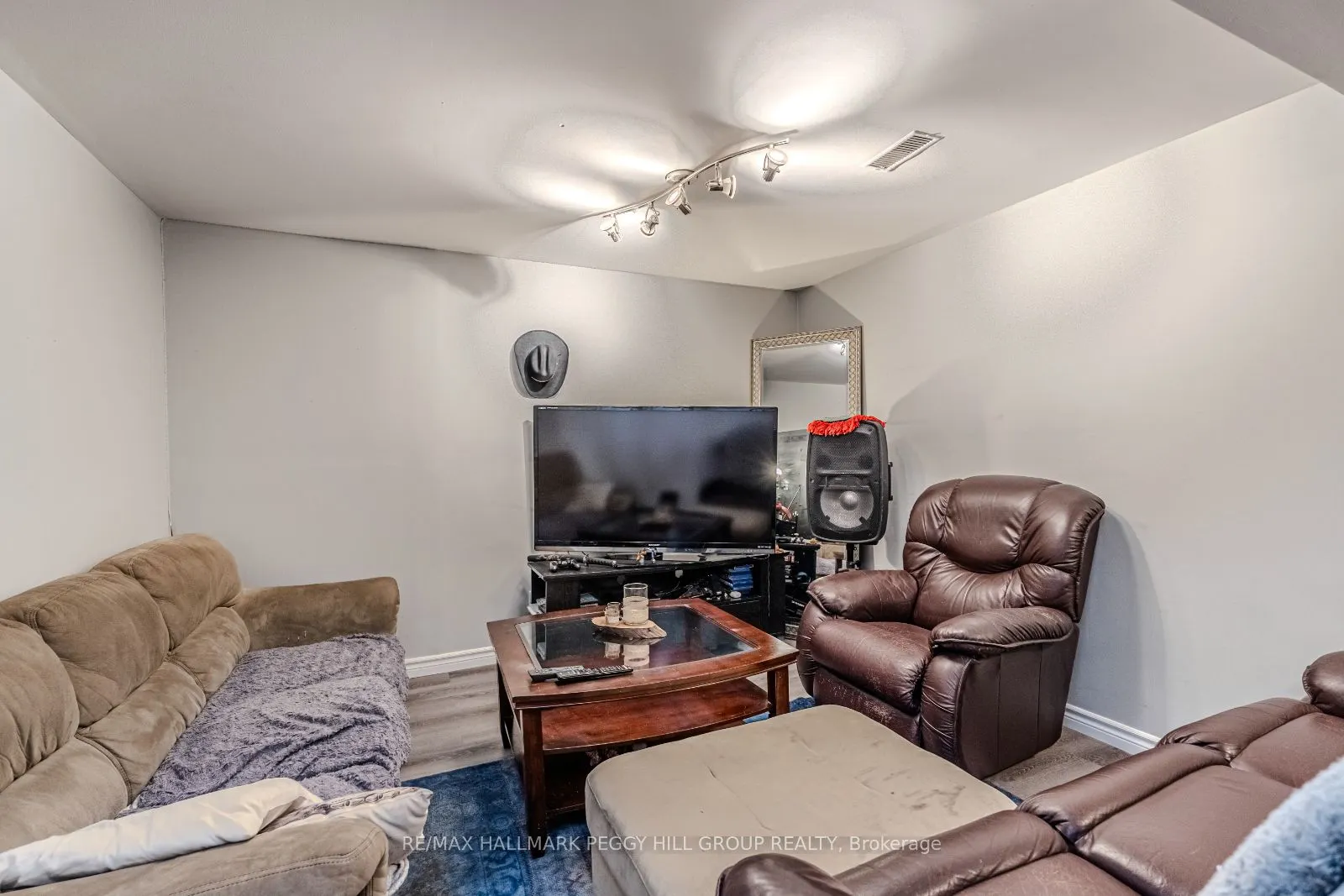 388 Parkwood Avenue