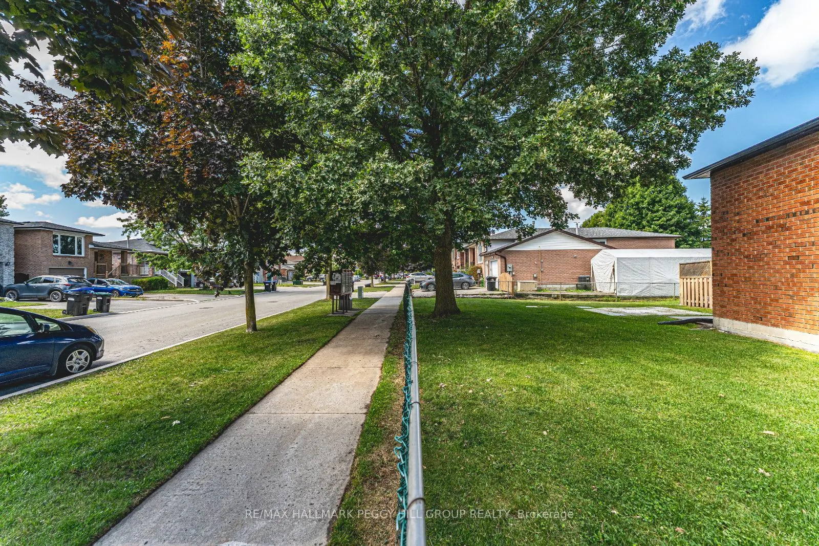388 Parkwood Avenue