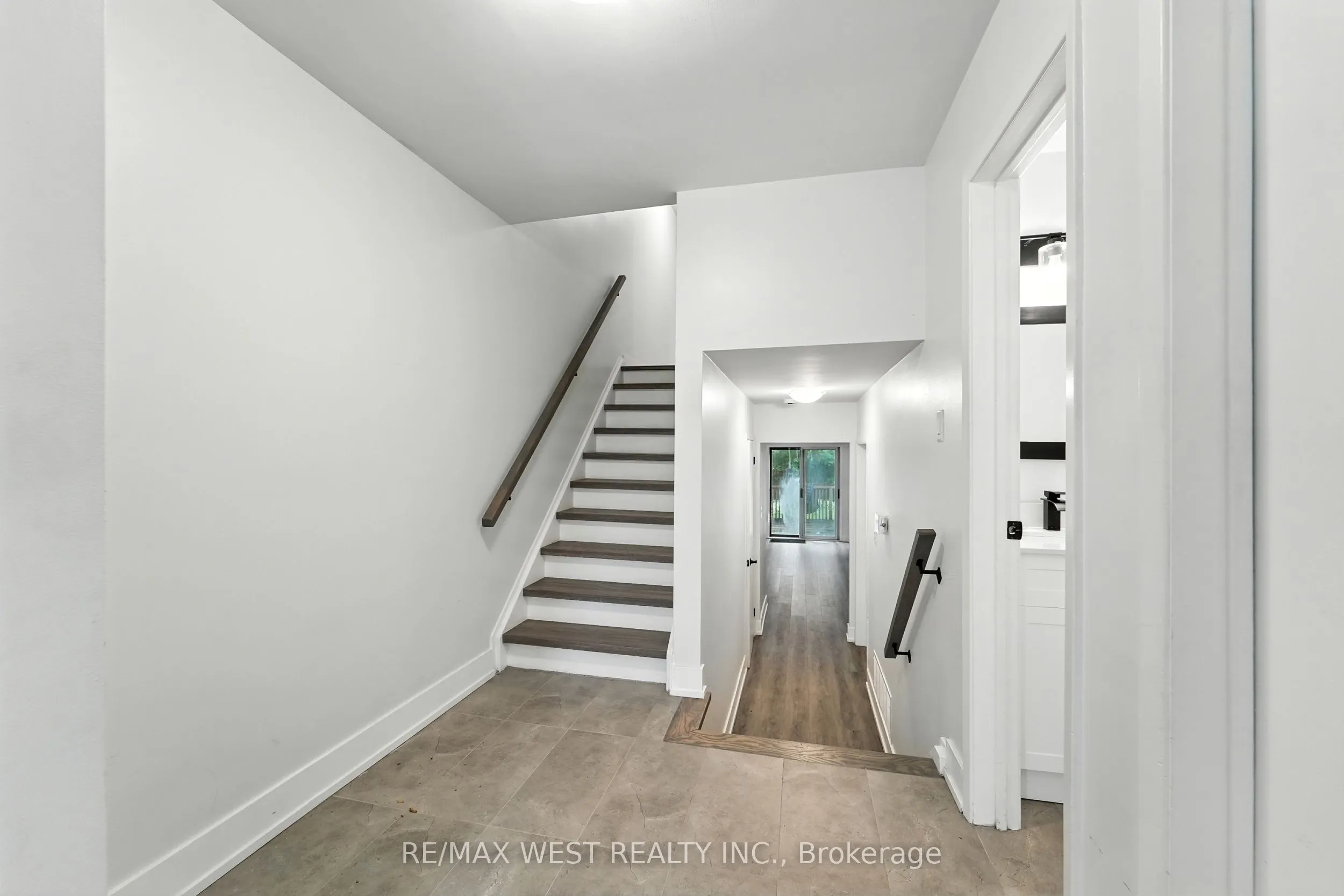 34 Stewart Avenue