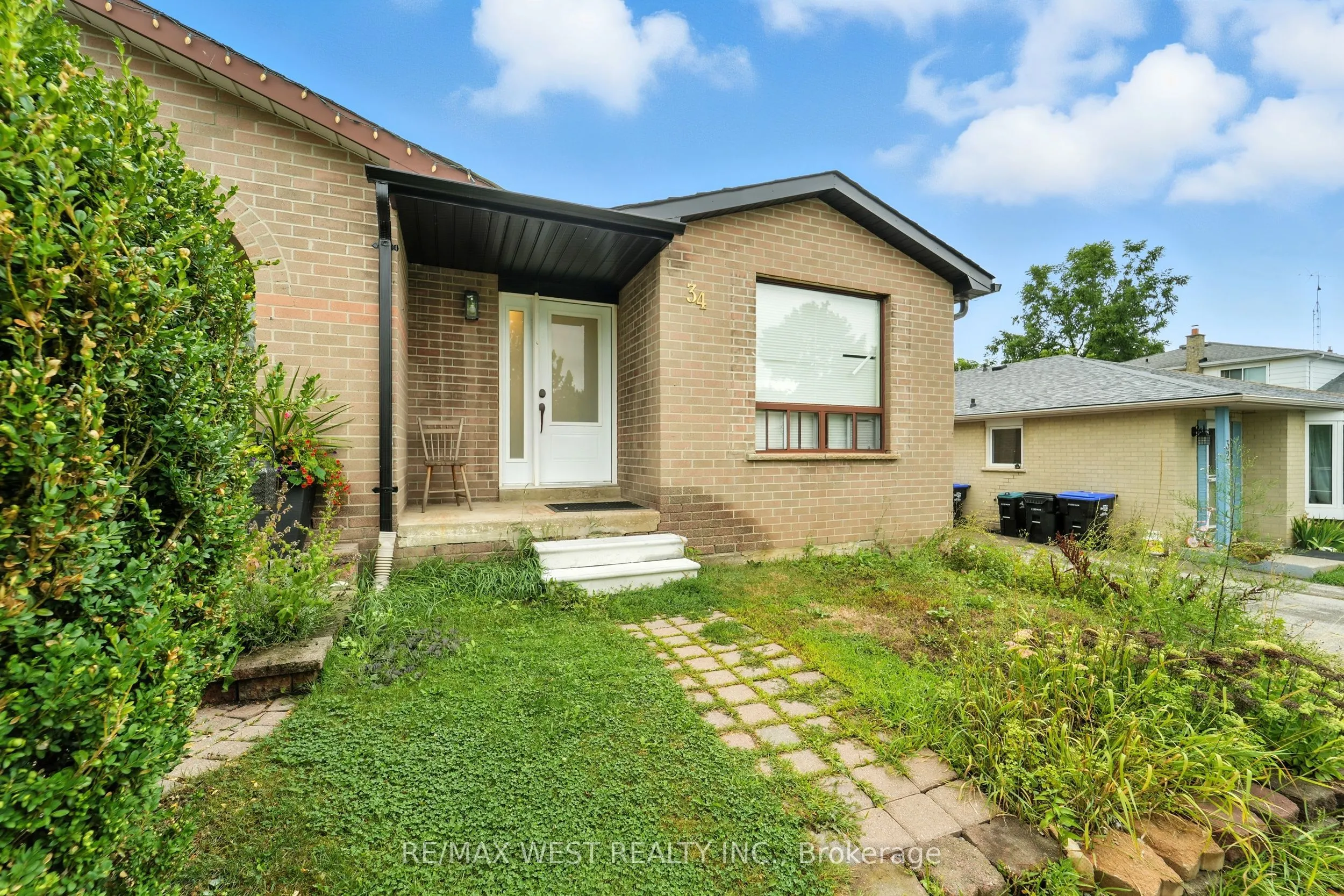 34 Stewart Avenue