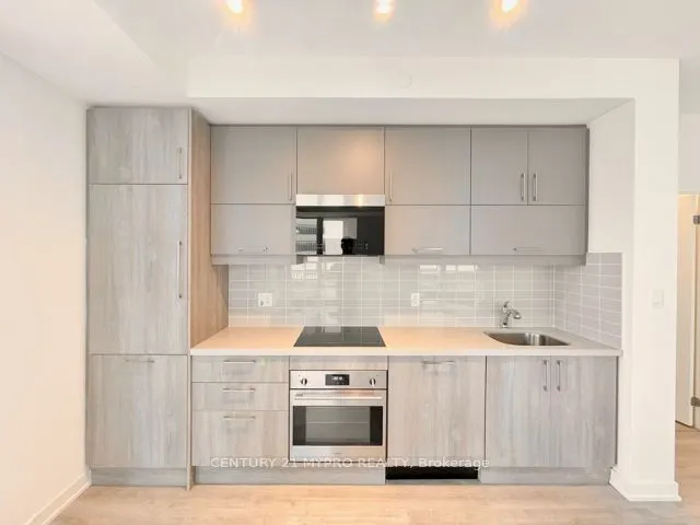 38 Simcoe Promenade, #317C